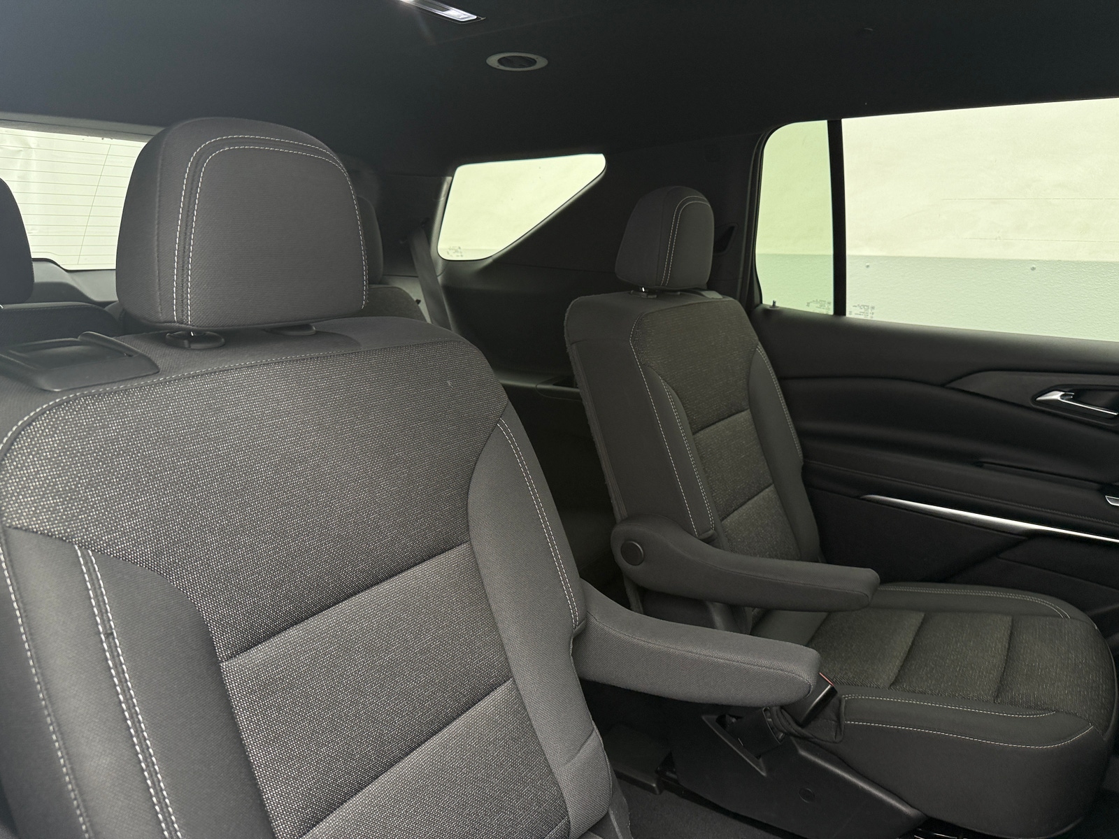 Thumbnail: 2024 Chevrolet Traverse - 6