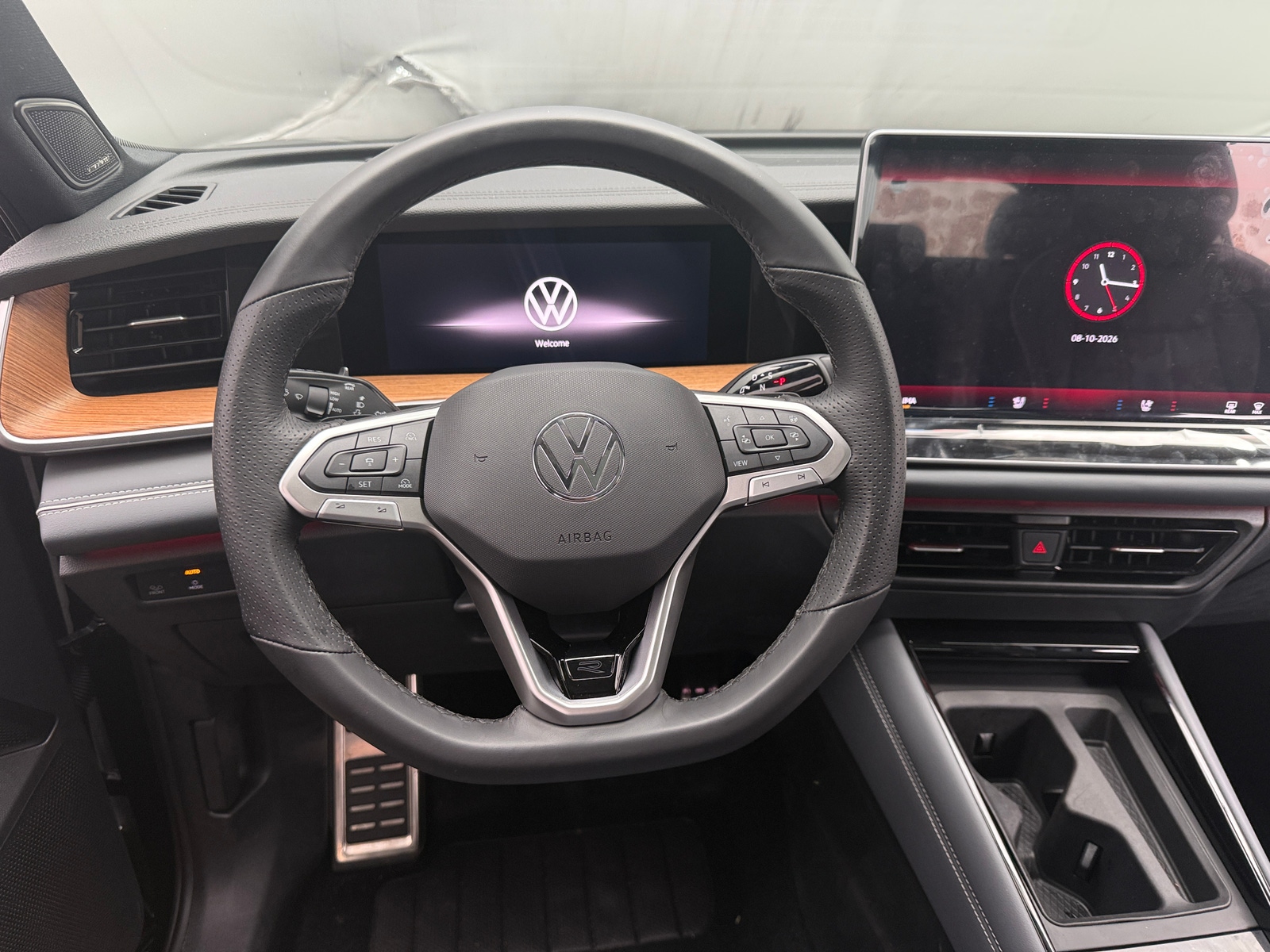 Thumbnail: 2026 Volkswagen Tiguan - 4