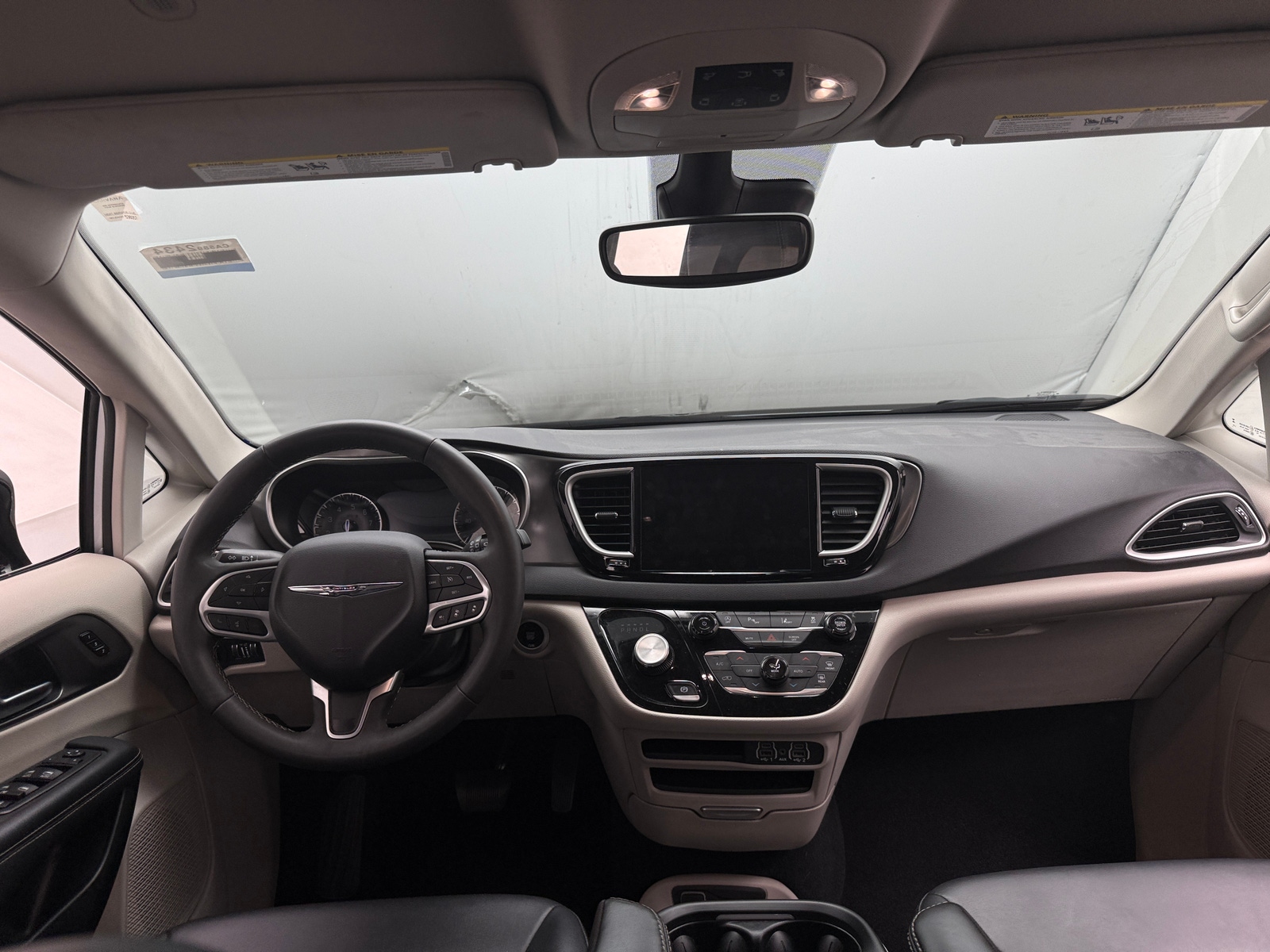 Thumbnail: 2024 Chrysler Pacifica - 2