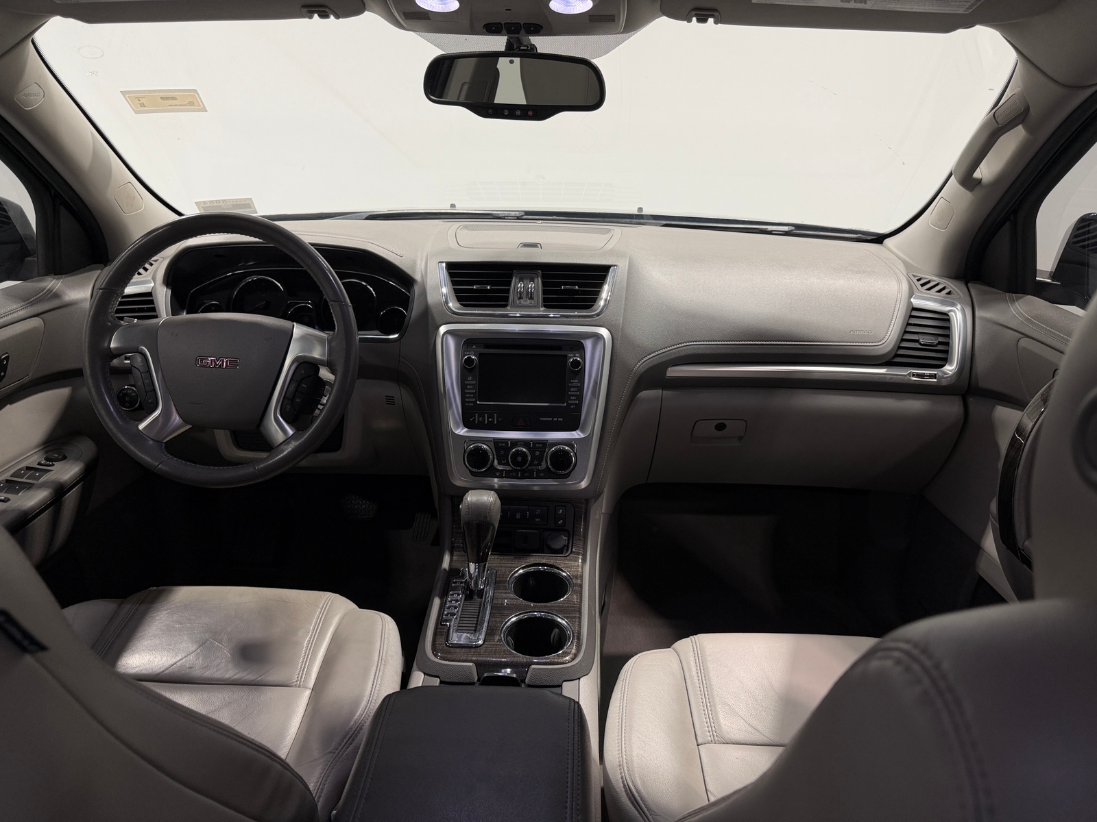 Thumbnail: 2015 GMC Acadia - 2