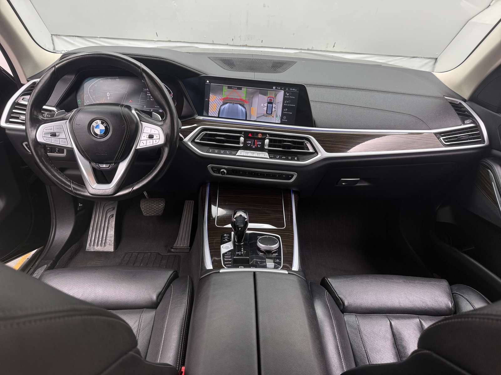 Thumbnail: 2021 BMW X7 - 2