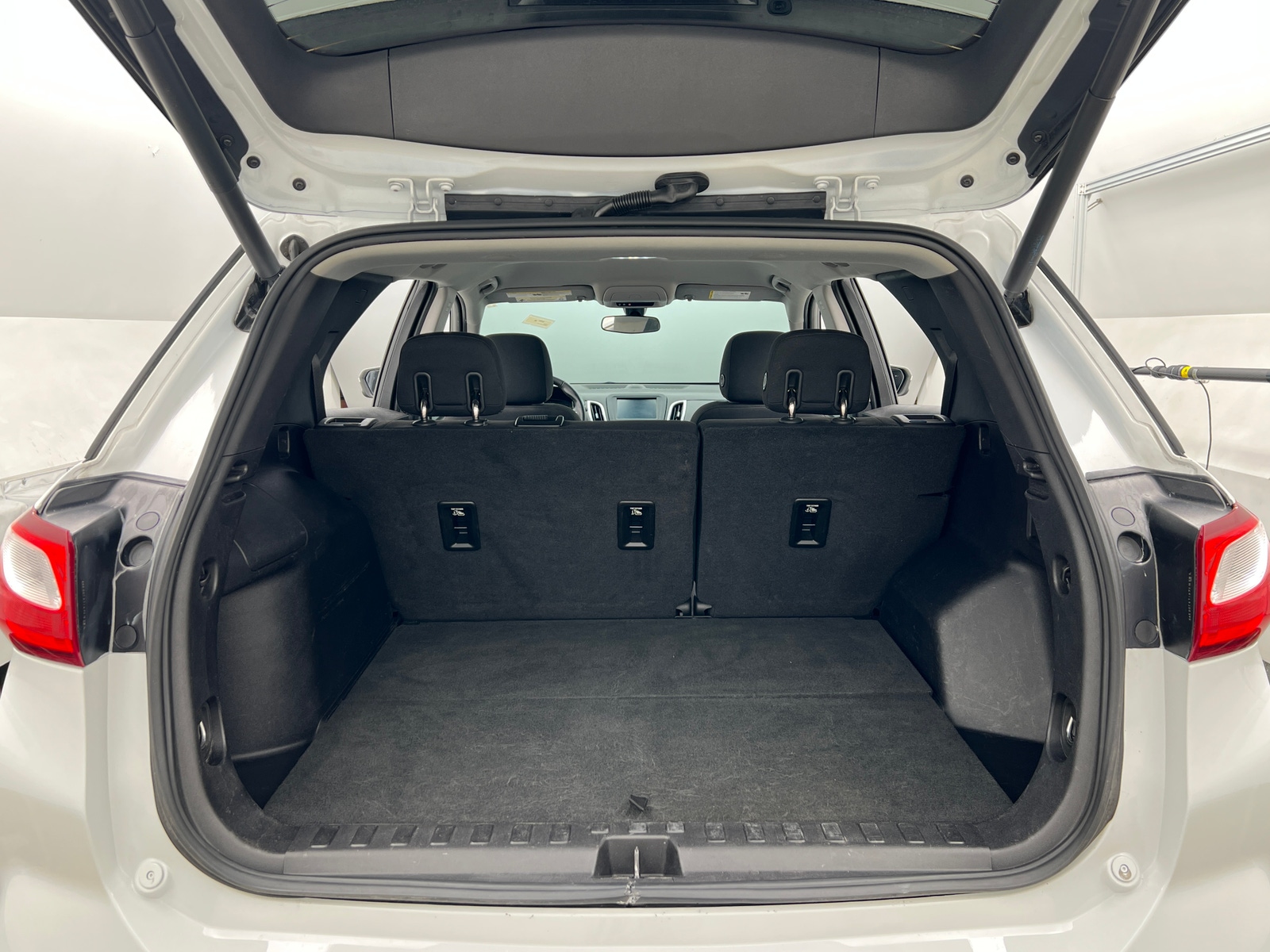 Thumbnail: 2018 Chevrolet Equinox - 7