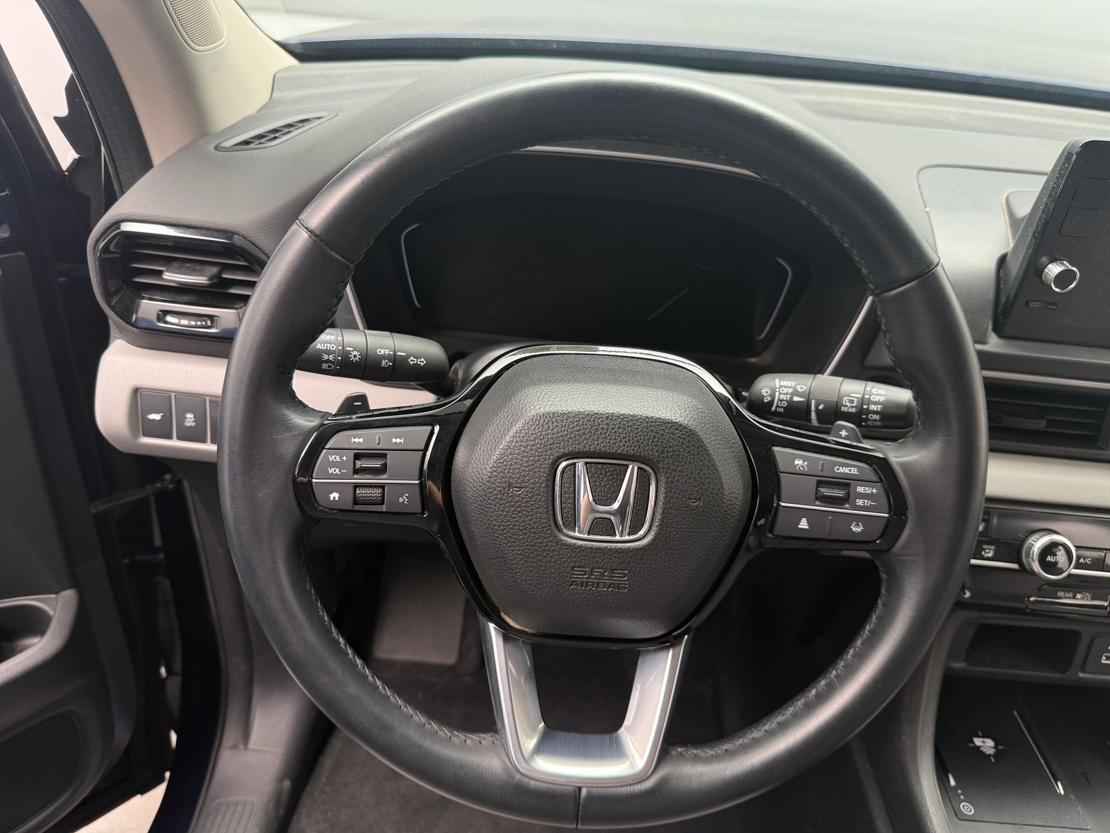 Thumbnail: 2023 Honda Pilot - 4