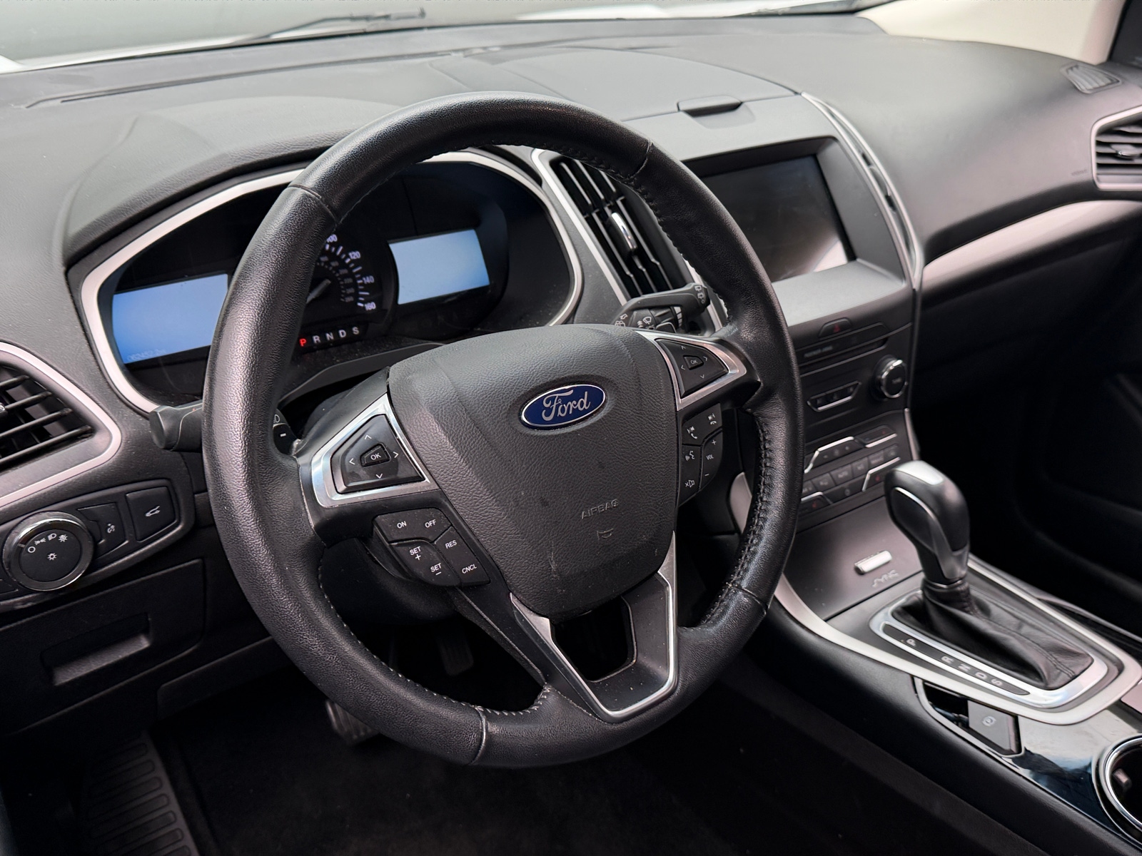 Thumbnail: 2017 Ford Edge - 4