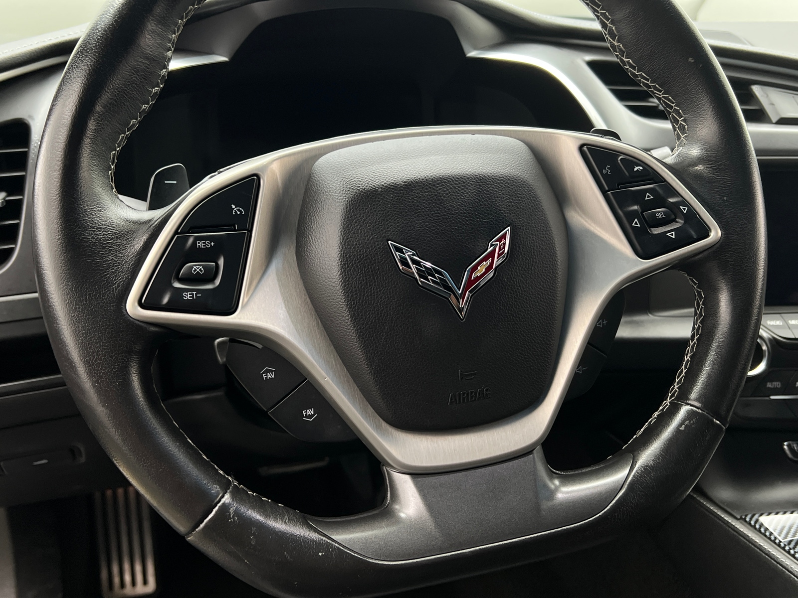 Thumbnail: 2017 Chevrolet Corvette - 3
