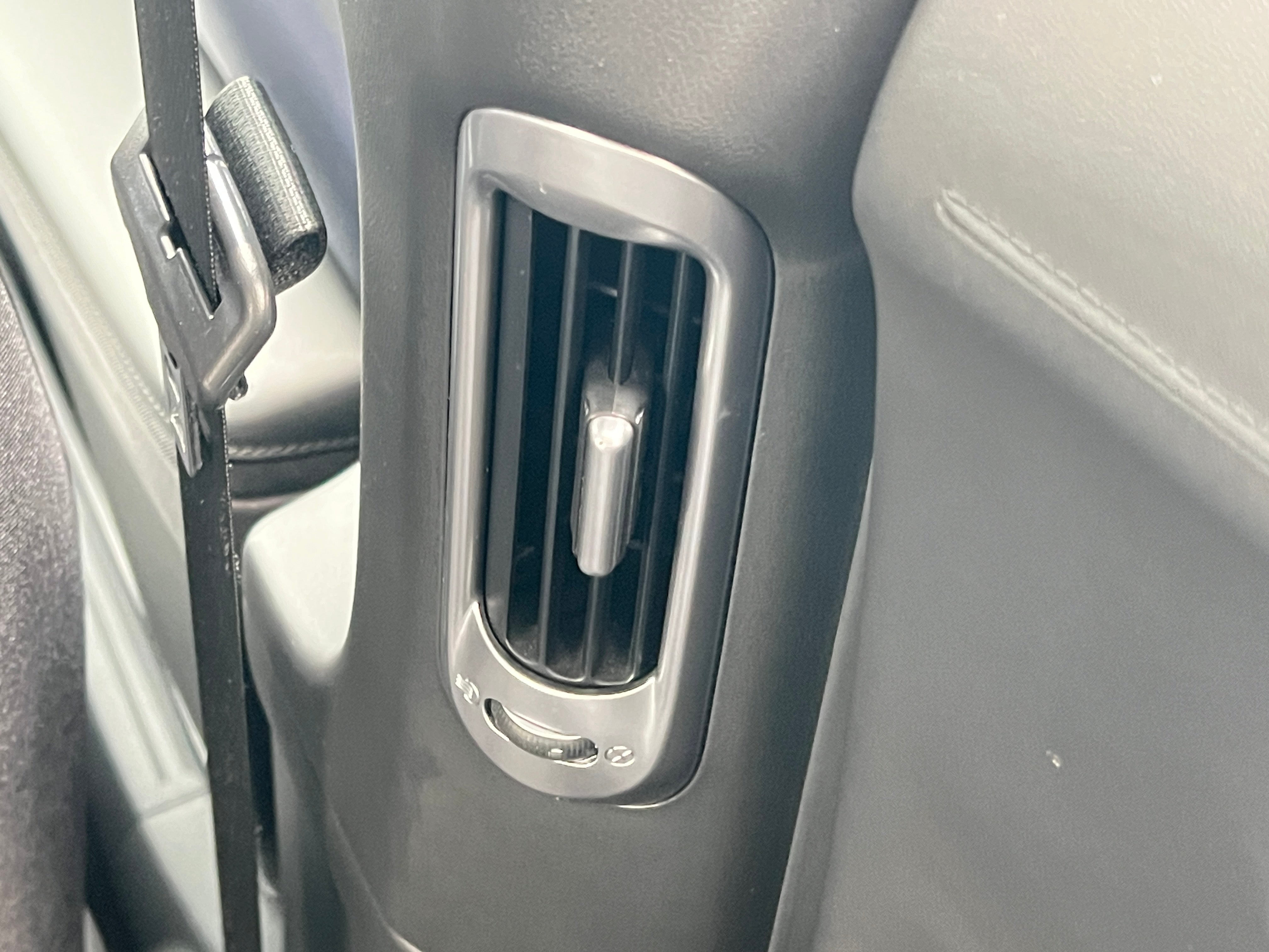 Used 2023 Hyundai IONIQ 5 SEL with VIN KM8KNDAF0PU172211 for sale in Oak Creek, WI