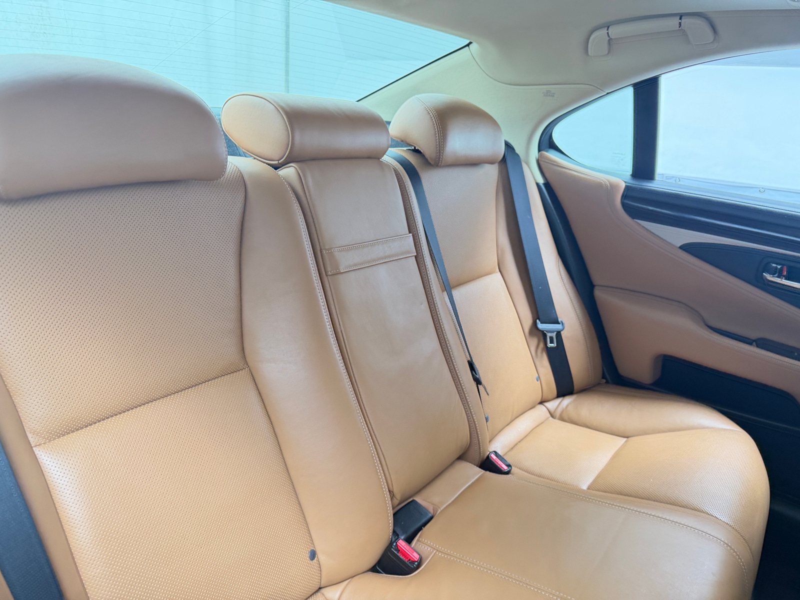 Thumbnail: 2014 Lexus LS - 5