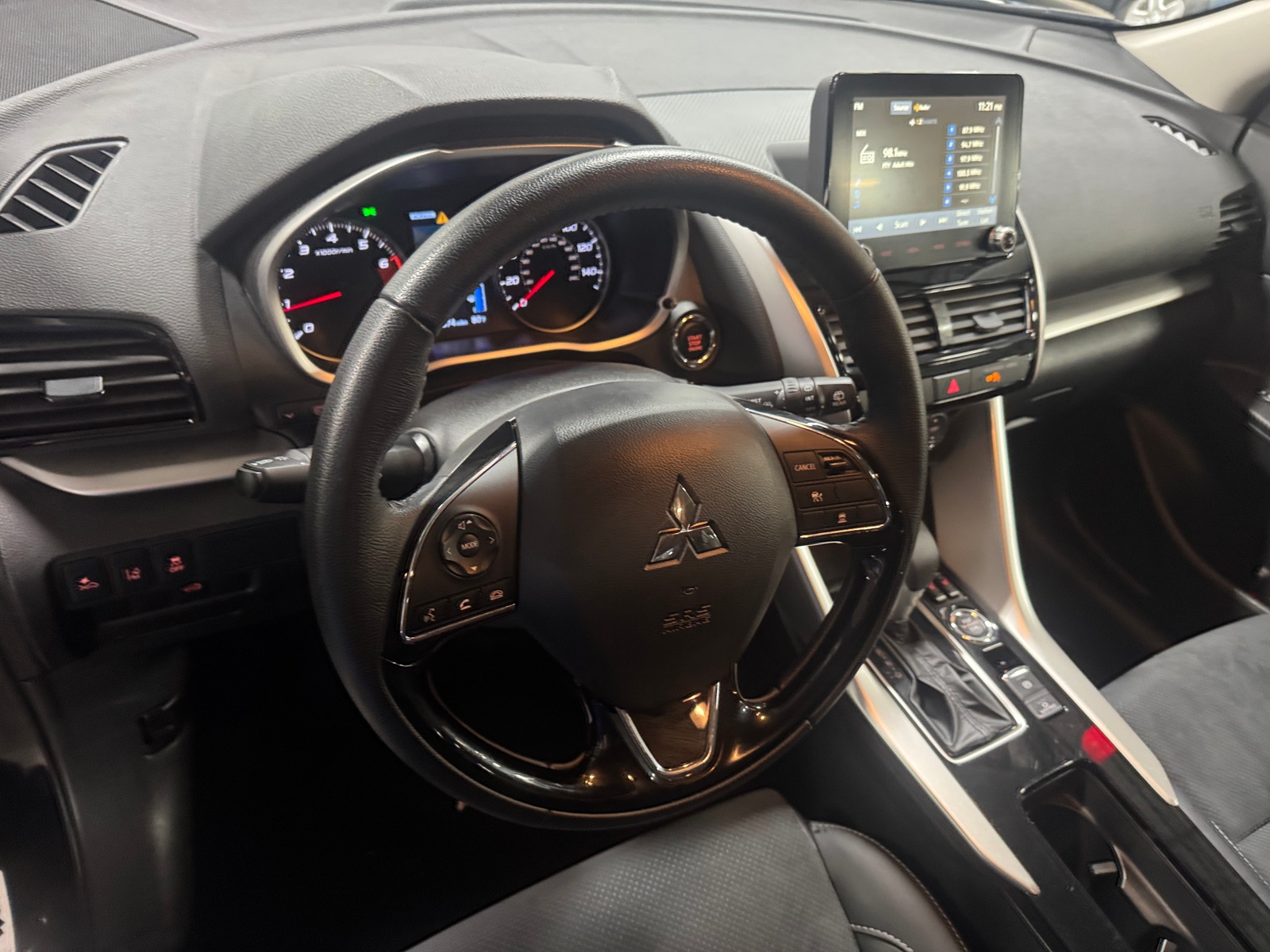 Thumbnail: 2026 Mitsubishi Eclipse Cross - 4