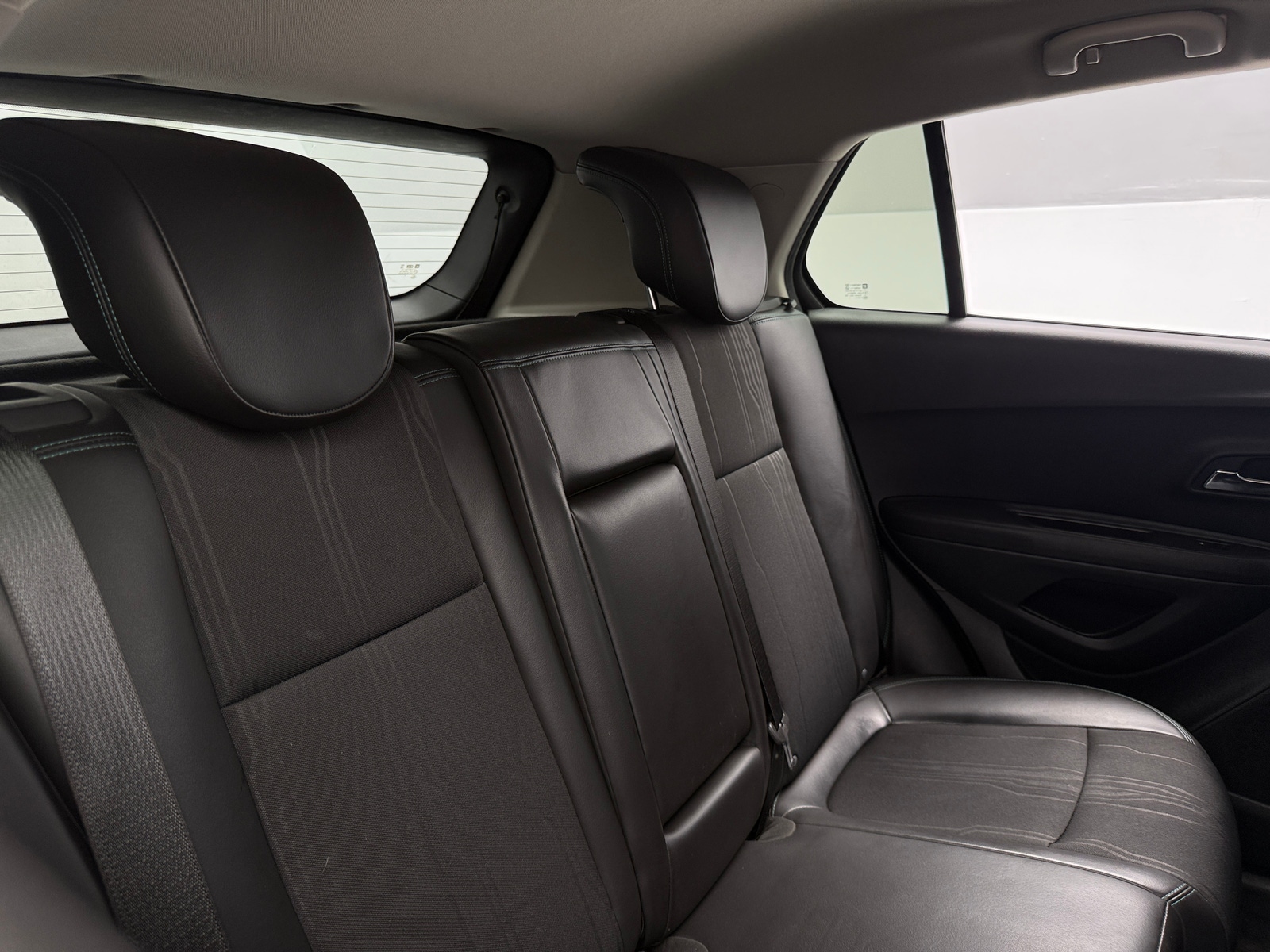 Thumbnail: 2015 Chevrolet Trax - 5