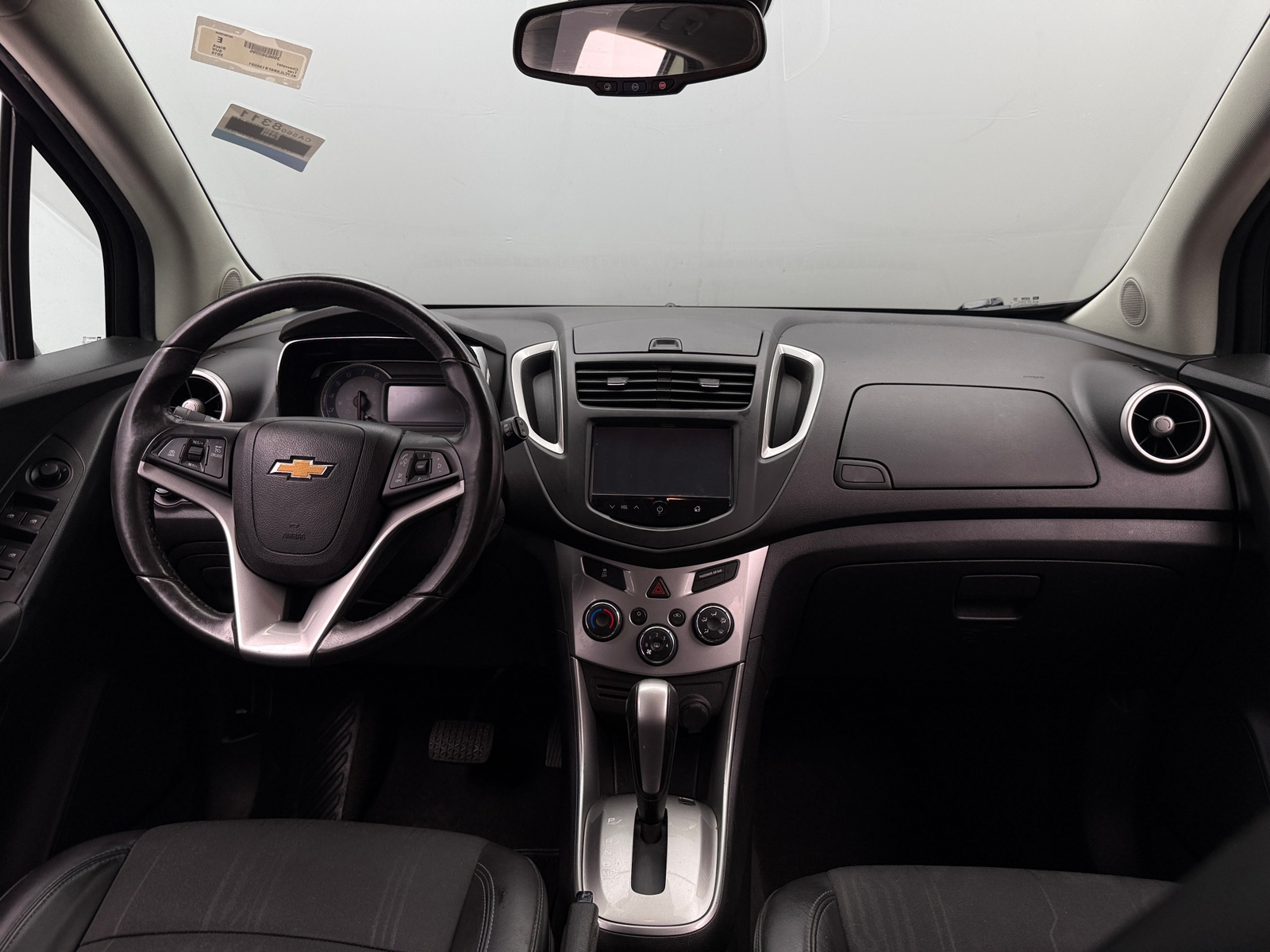 Thumbnail: 2015 Chevrolet Trax - 2
