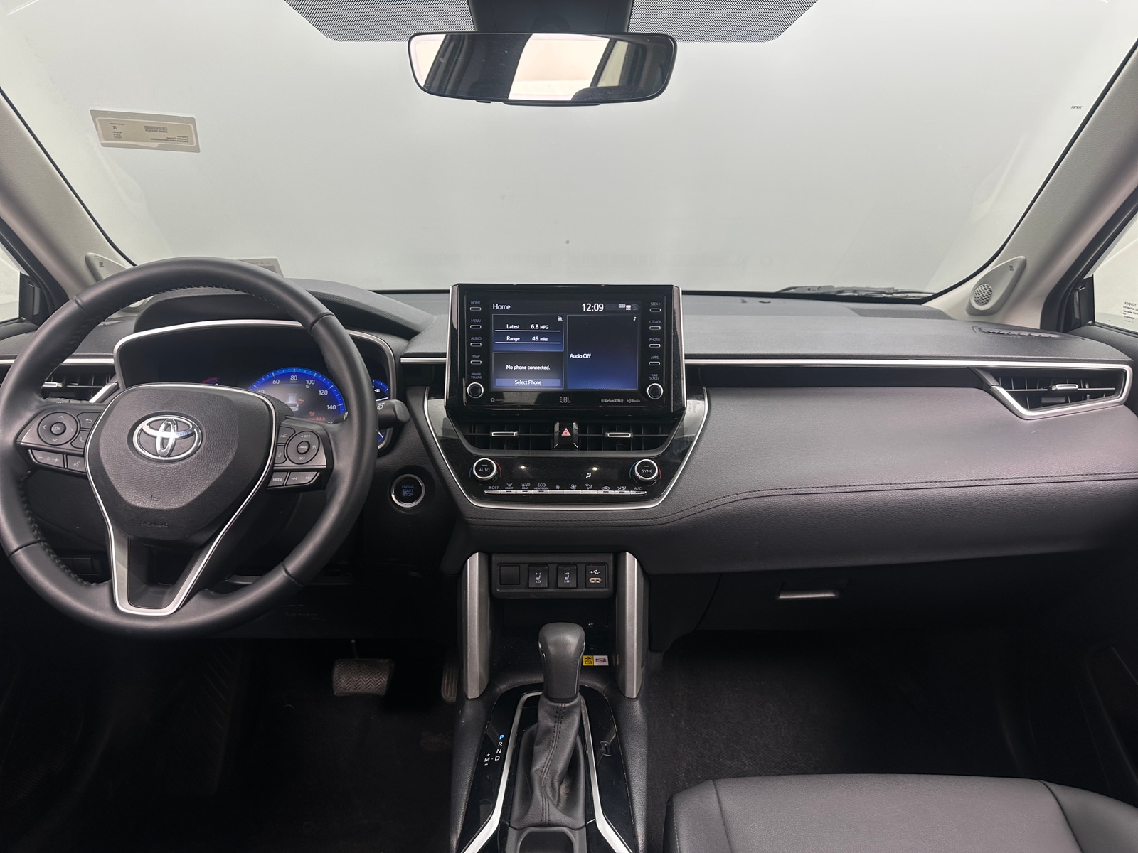 Thumbnail: 2022 Toyota Corolla Cross - 2