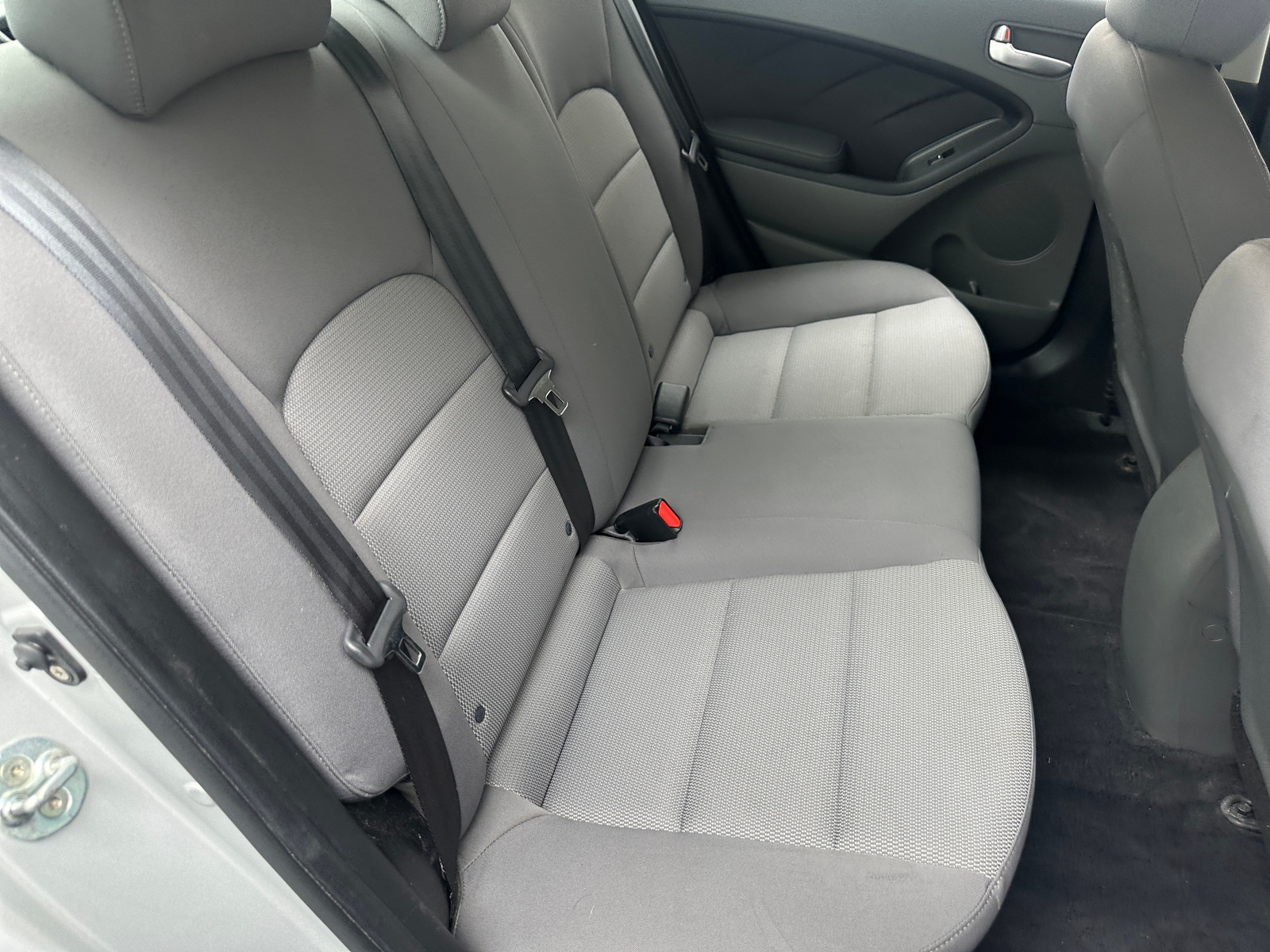 Thumbnail: 2017 Kia Forte - 6
