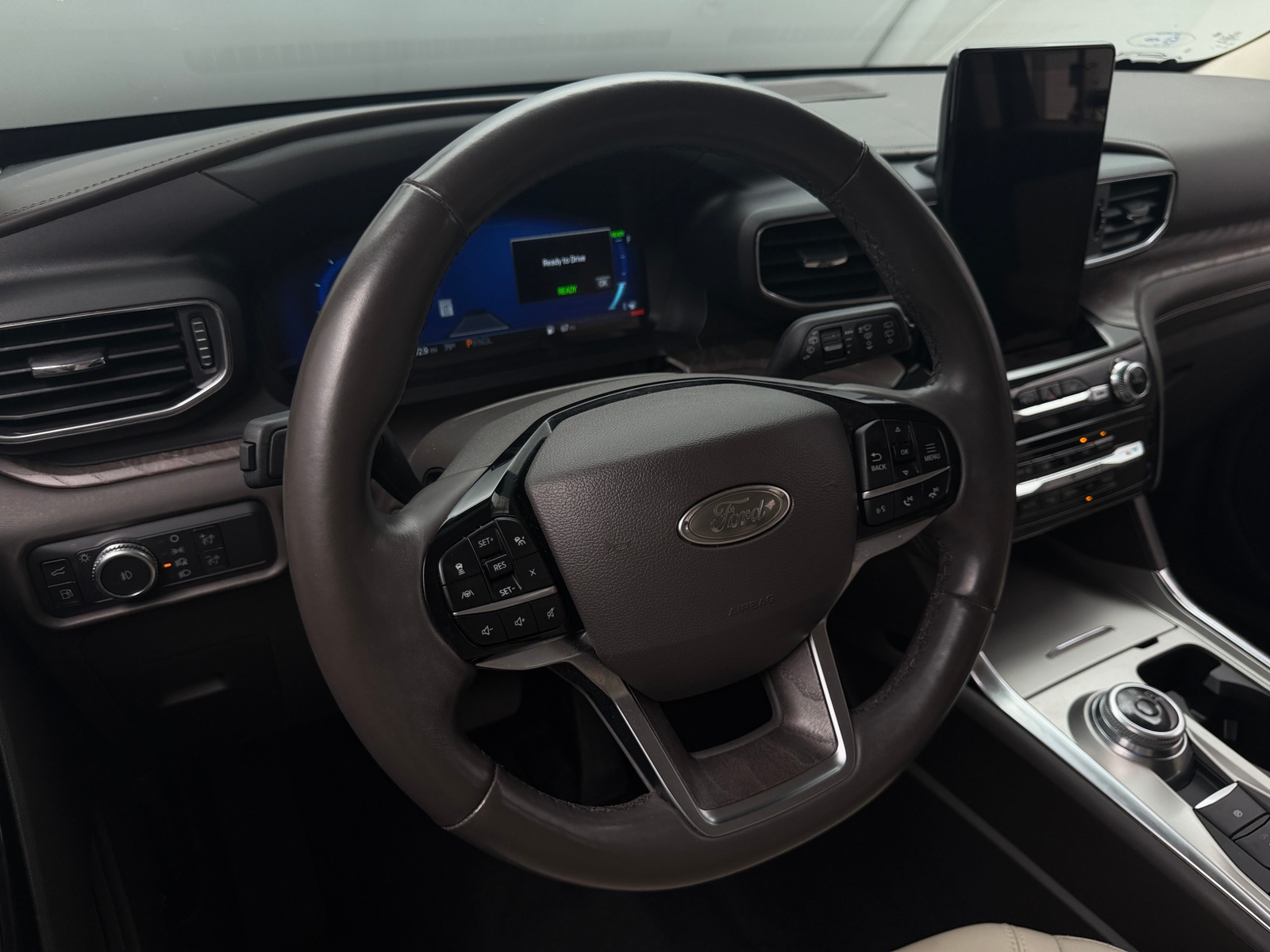 Thumbnail: 2022 Ford Explorer - 4