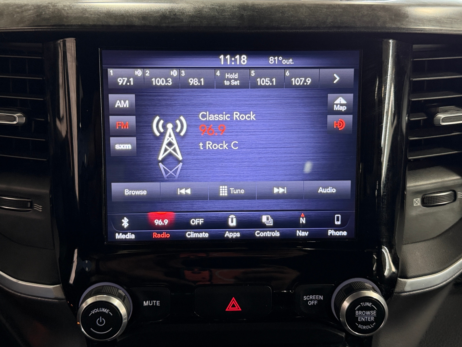 Thumbnail: 2019 RAM 1500 - 4