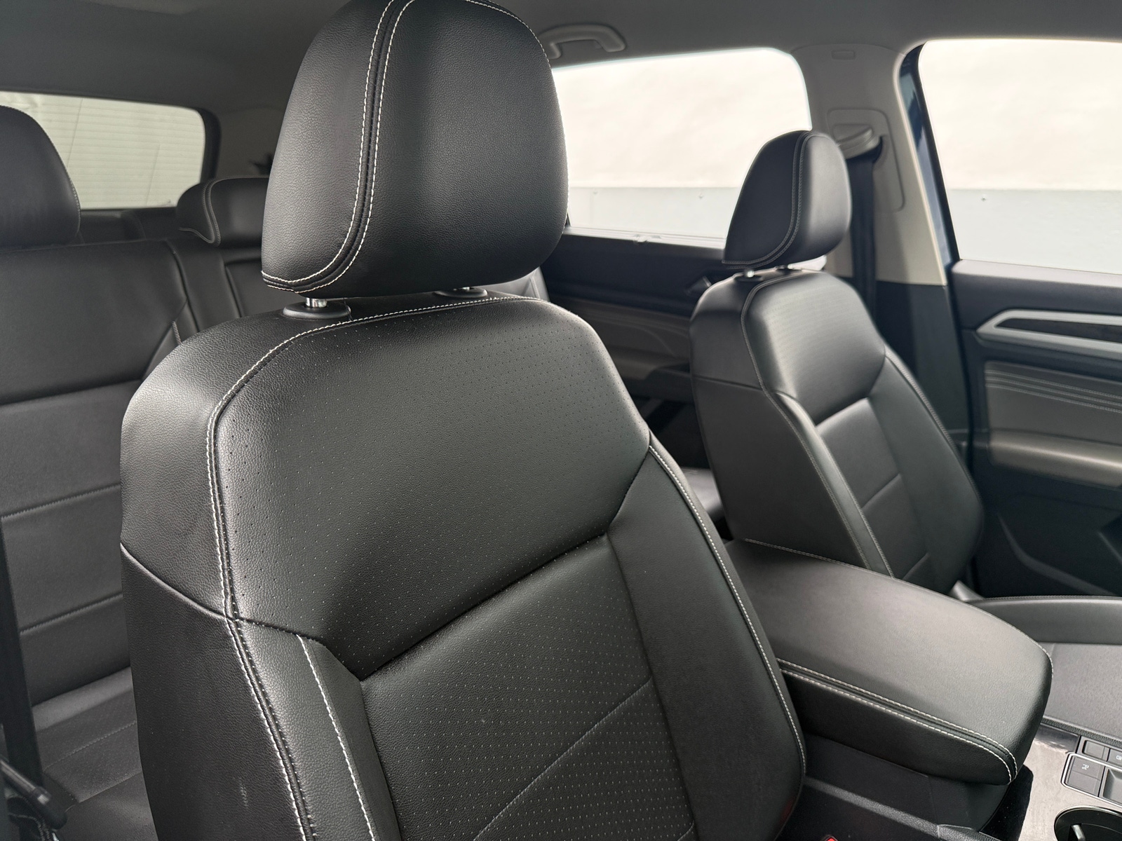 Thumbnail: 2023 Volkswagen Atlas - 2