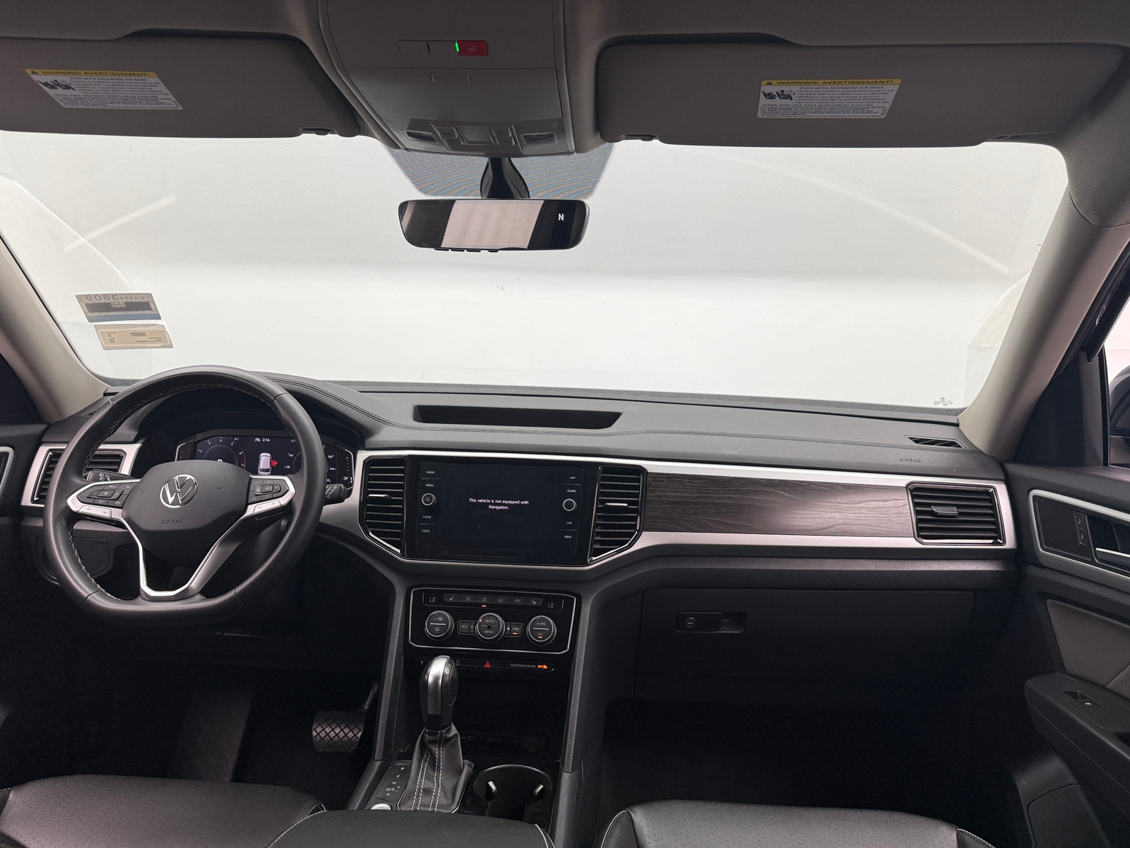 Thumbnail: 2023 Volkswagen Atlas - 3