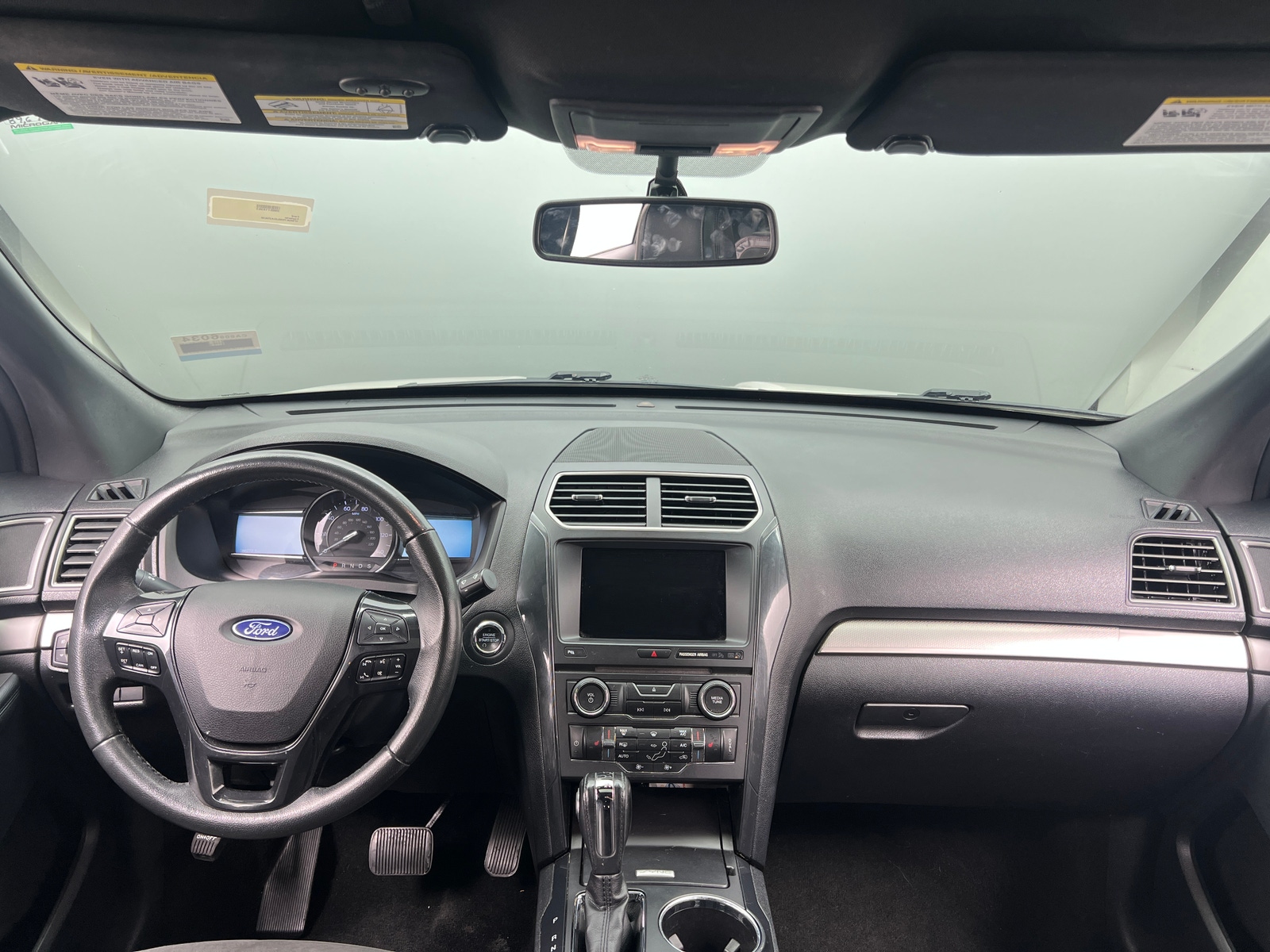 Thumbnail: 2018 Ford Explorer - 3