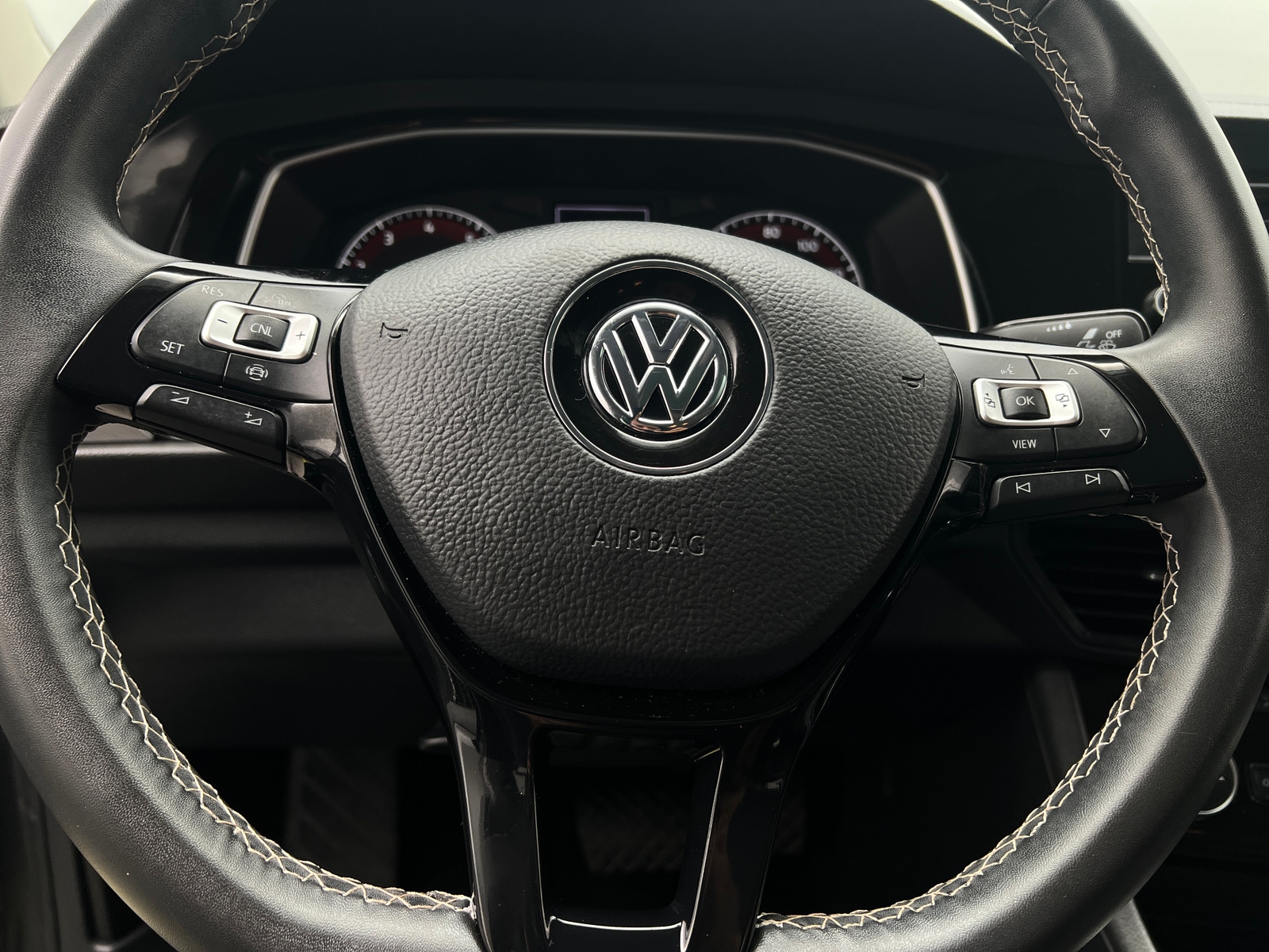 Thumbnail: 2021 Volkswagen Jetta - 4