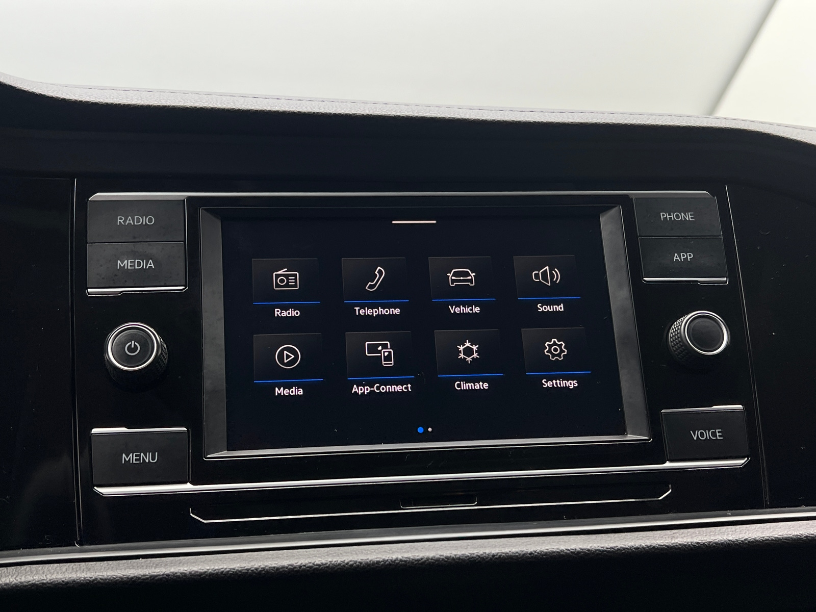 Thumbnail: 2021 Volkswagen Jetta - 3