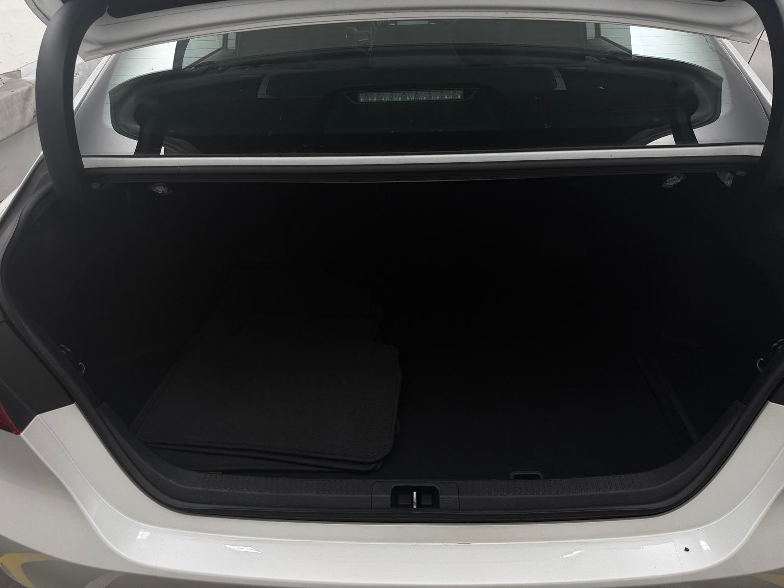 Thumbnail: 2019 Toyota Camry - 6