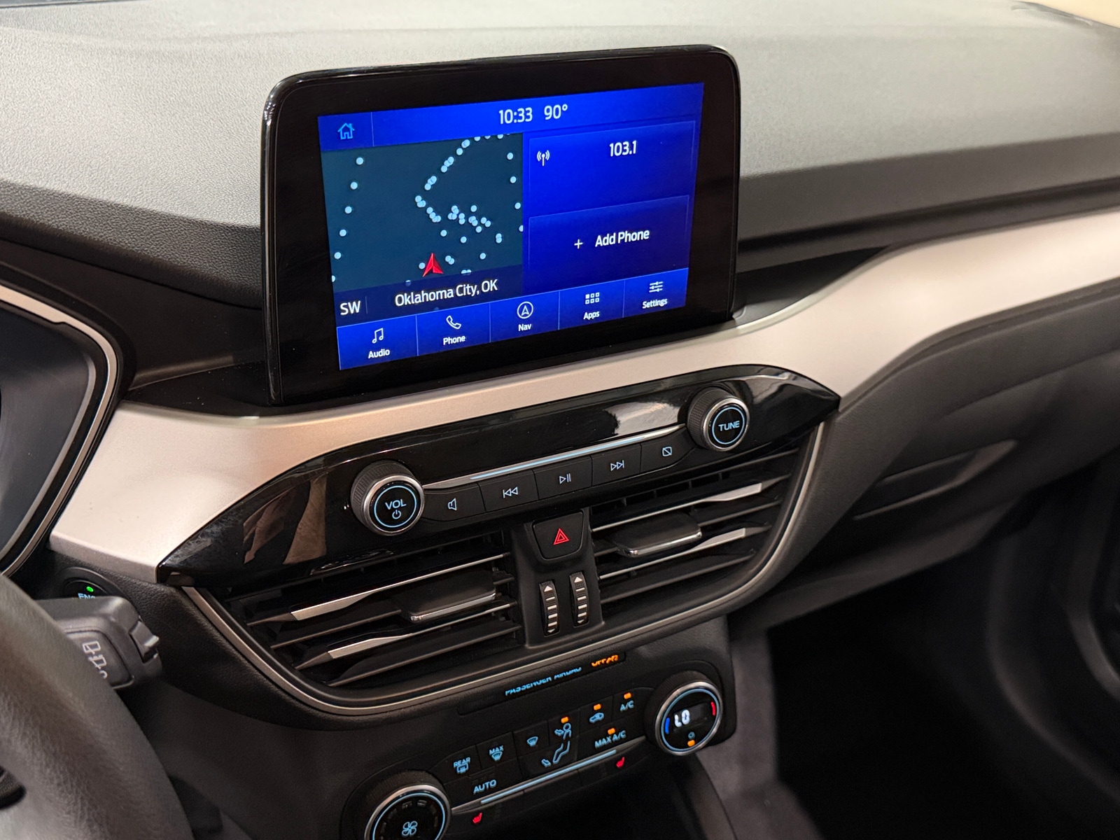 Thumbnail: 2020 Ford Escape - 4