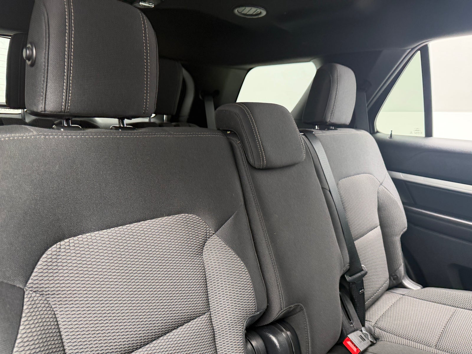 Thumbnail: 2016 Ford Explorer - 6