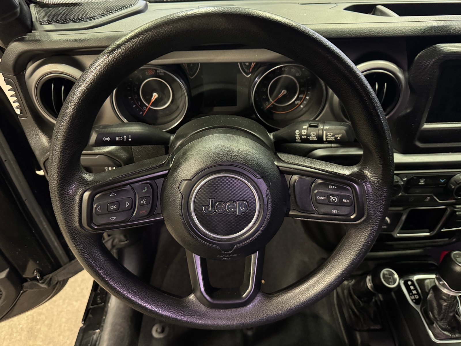 Thumbnail: 2023 Jeep Wrangler - 5