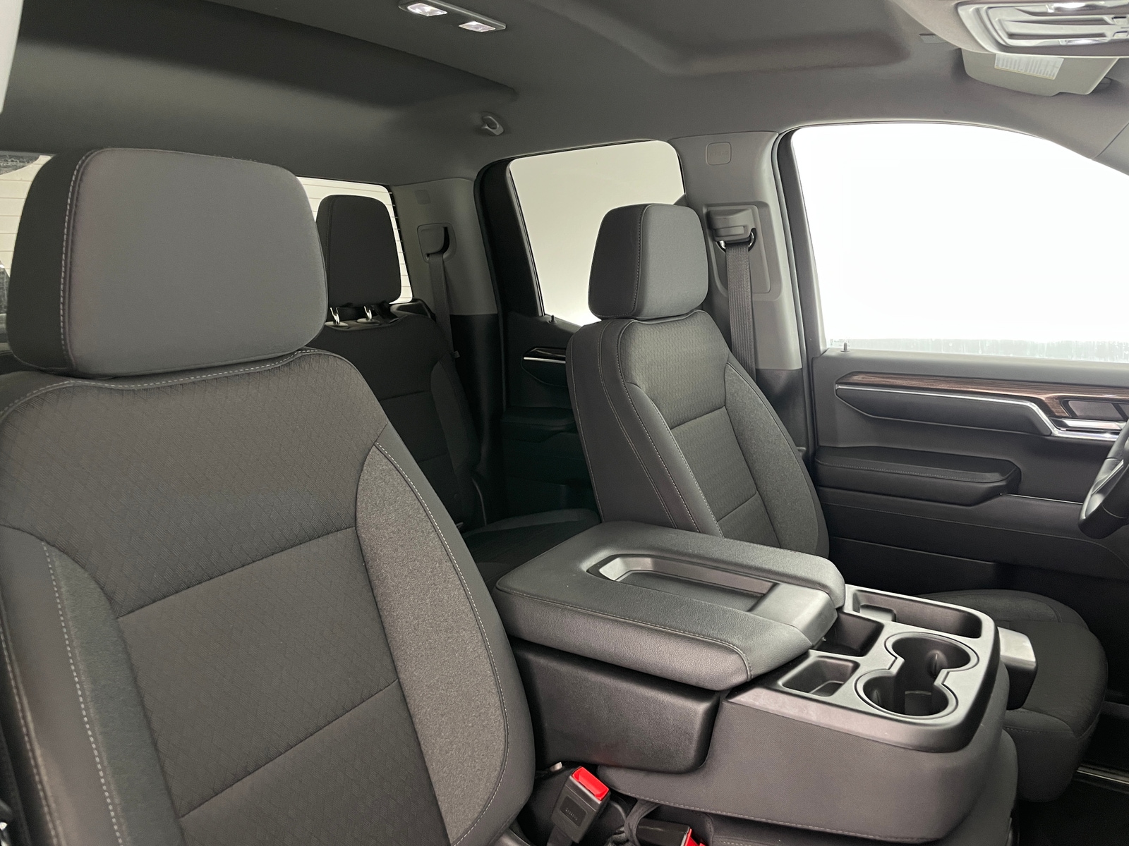 Thumbnail: 2024 Chevrolet Silverado 1500 - 2