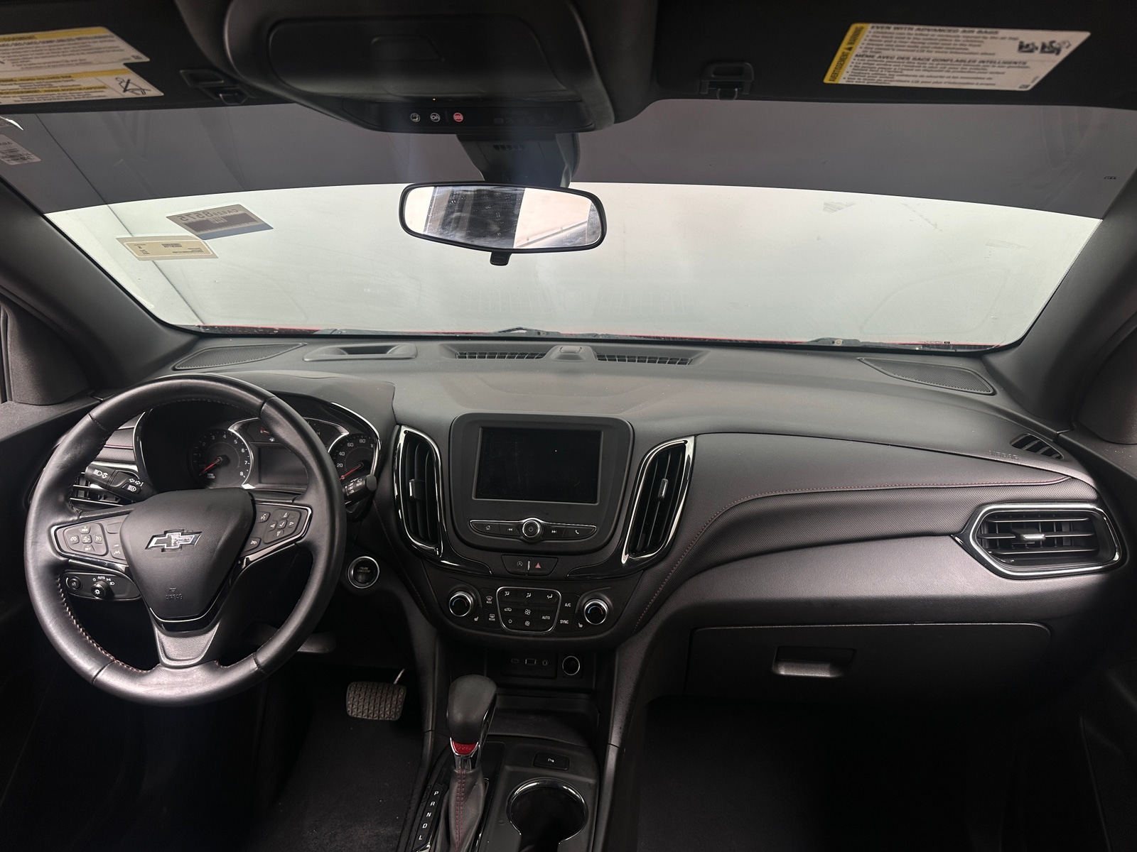 Thumbnail: 2022 Chevrolet Equinox - 3