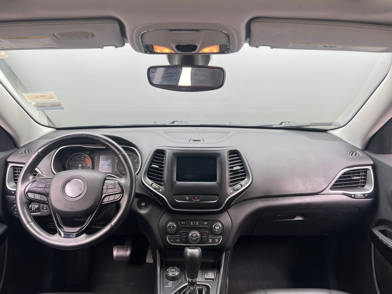 Thumbnail: 2019 Jeep Cherokee - 3