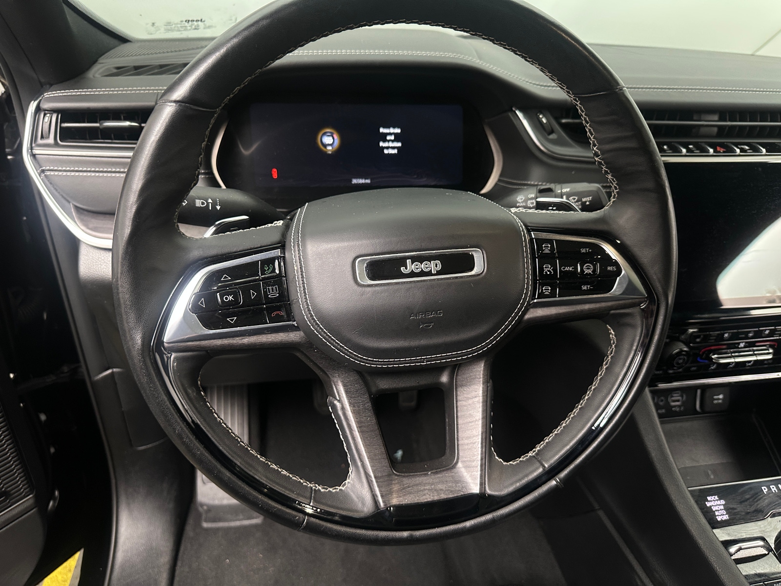 Thumbnail: 2023 Jeep Grand Cherokee - 4