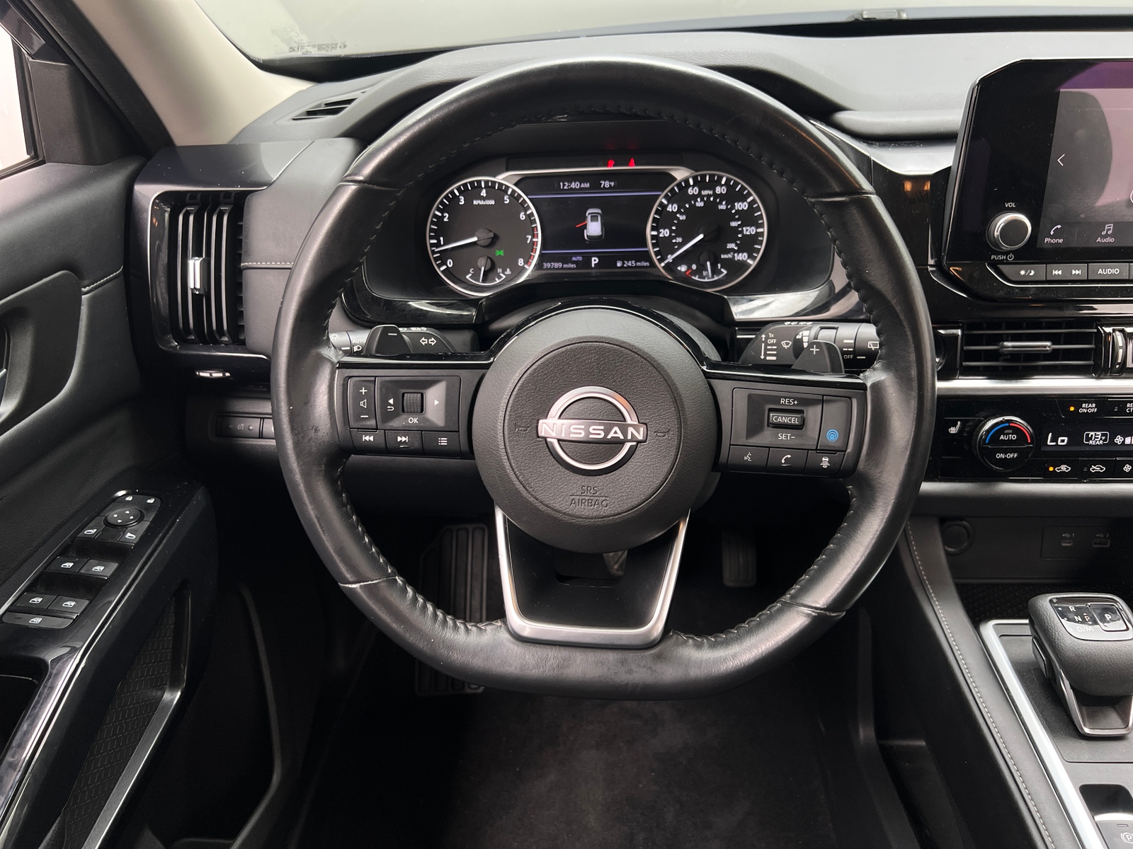 Thumbnail: 2022 Nissan Pathfinder - 5