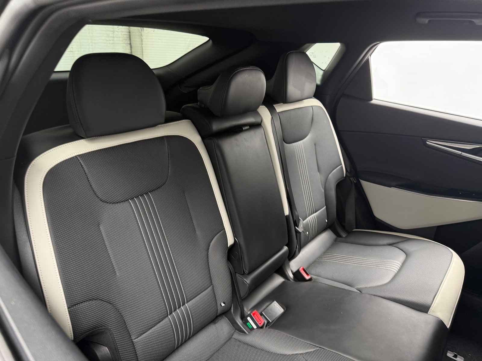 Thumbnail: 2024 Kia EV6 - 6