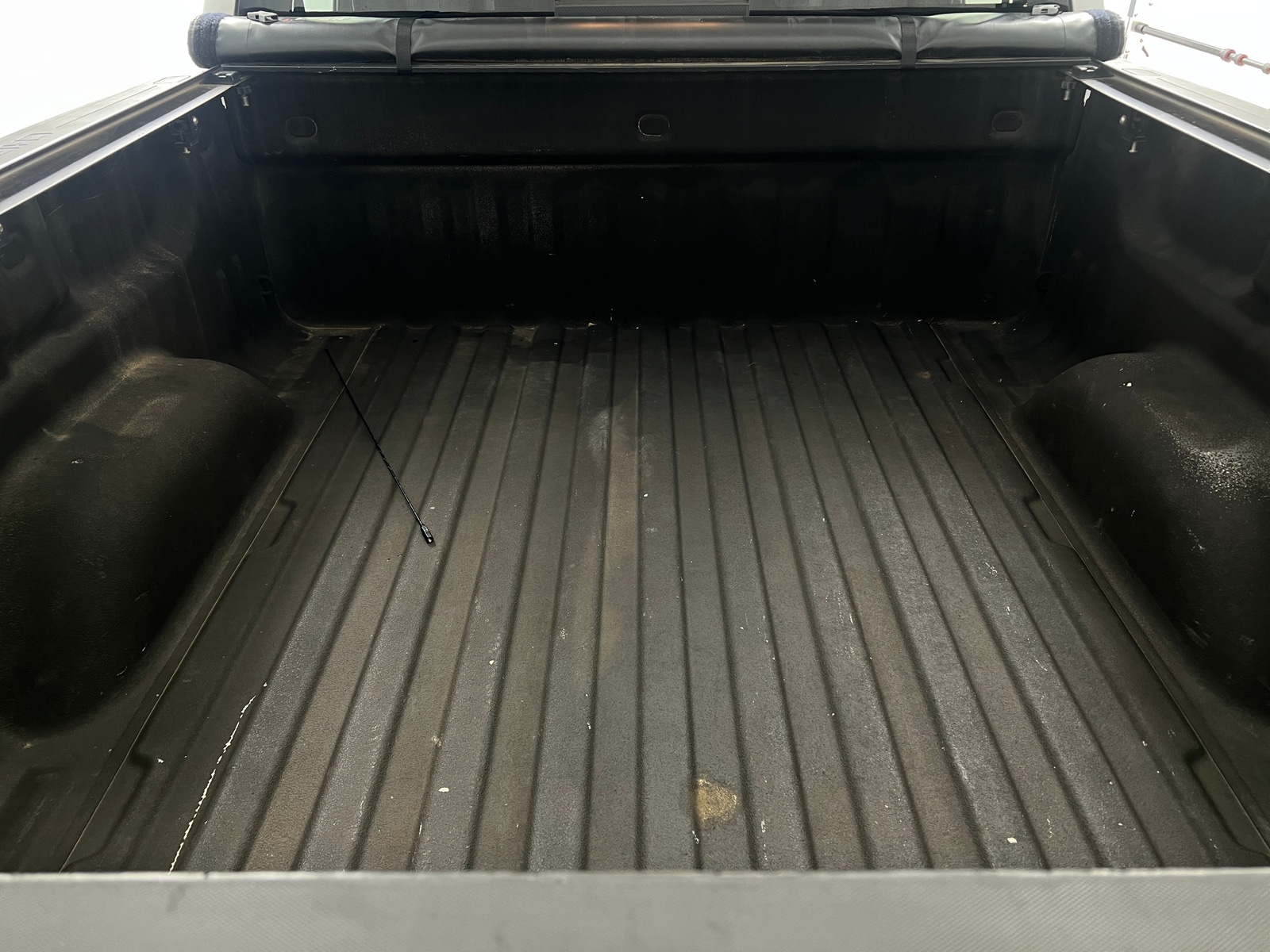 Thumbnail: 2017 Chevrolet Silverado 1500 - 7