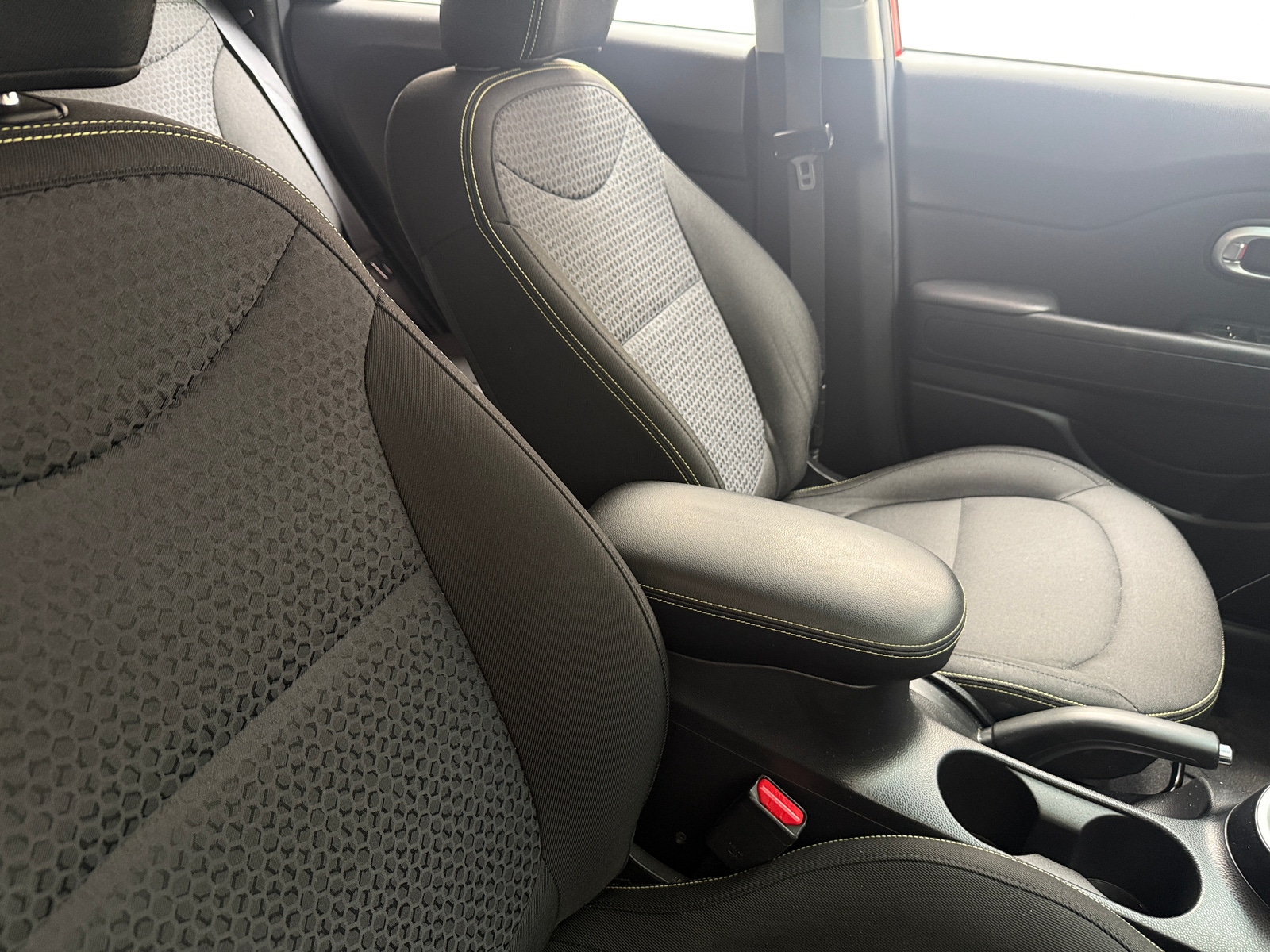 Thumbnail: 2015 Kia Soul - 2