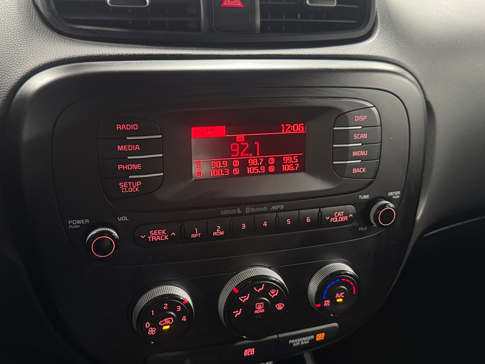 Thumbnail: 2015 Kia Soul - 4