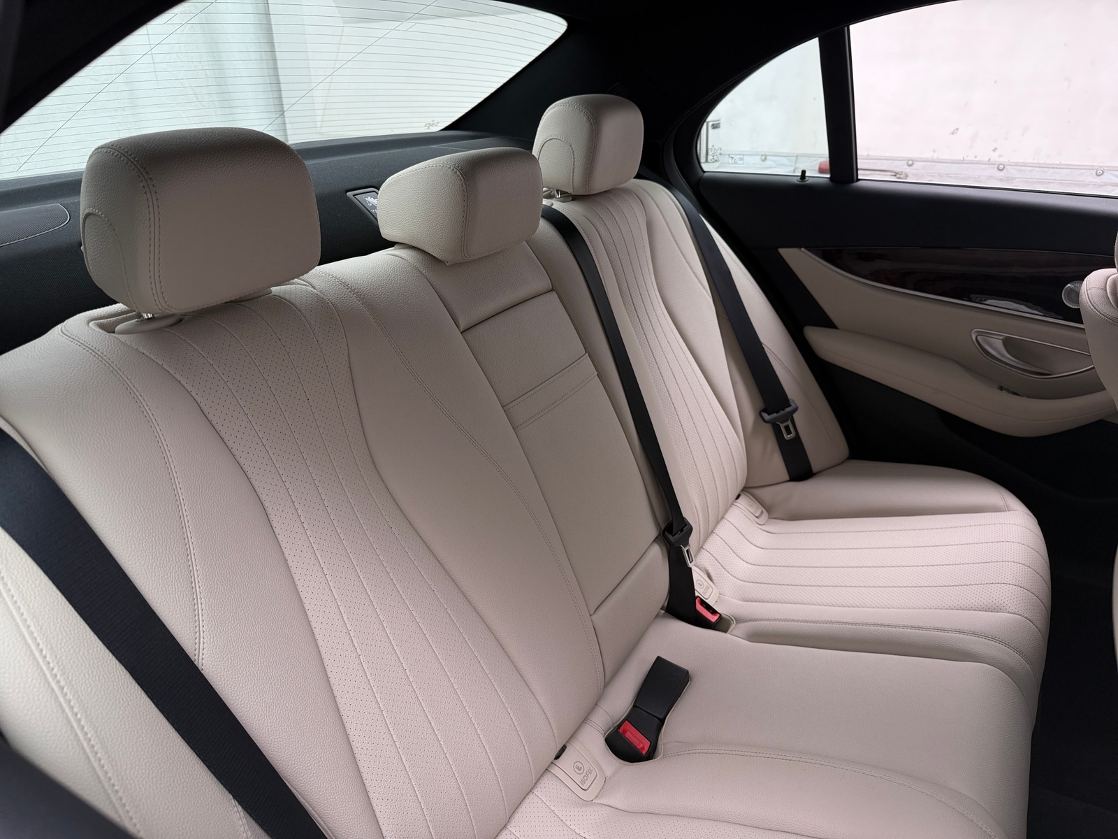 Thumbnail: 2018 Mercedes-Benz E-Class - 5