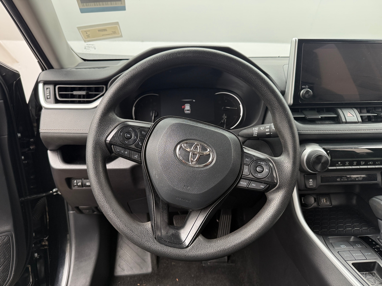 Thumbnail: 2025 Toyota RAV4 - 5