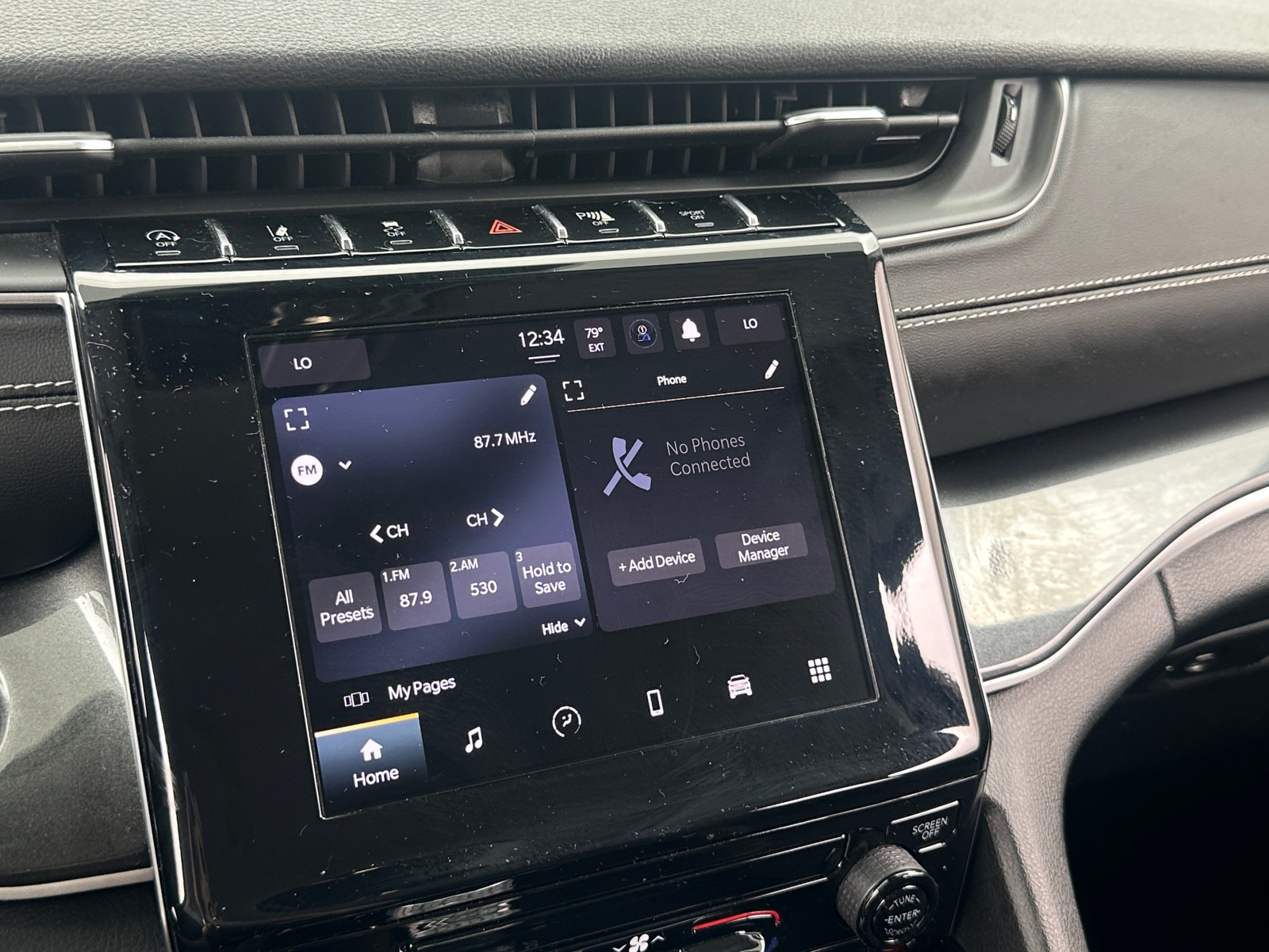Thumbnail: 2023 Jeep Grand Cherokee - 4