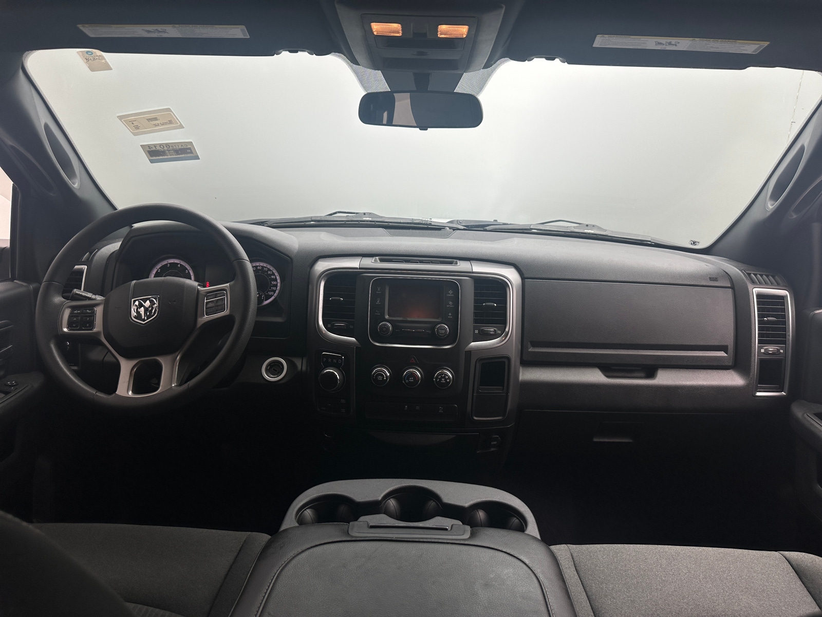 Thumbnail: 2022 RAM 1500 Classic - 3