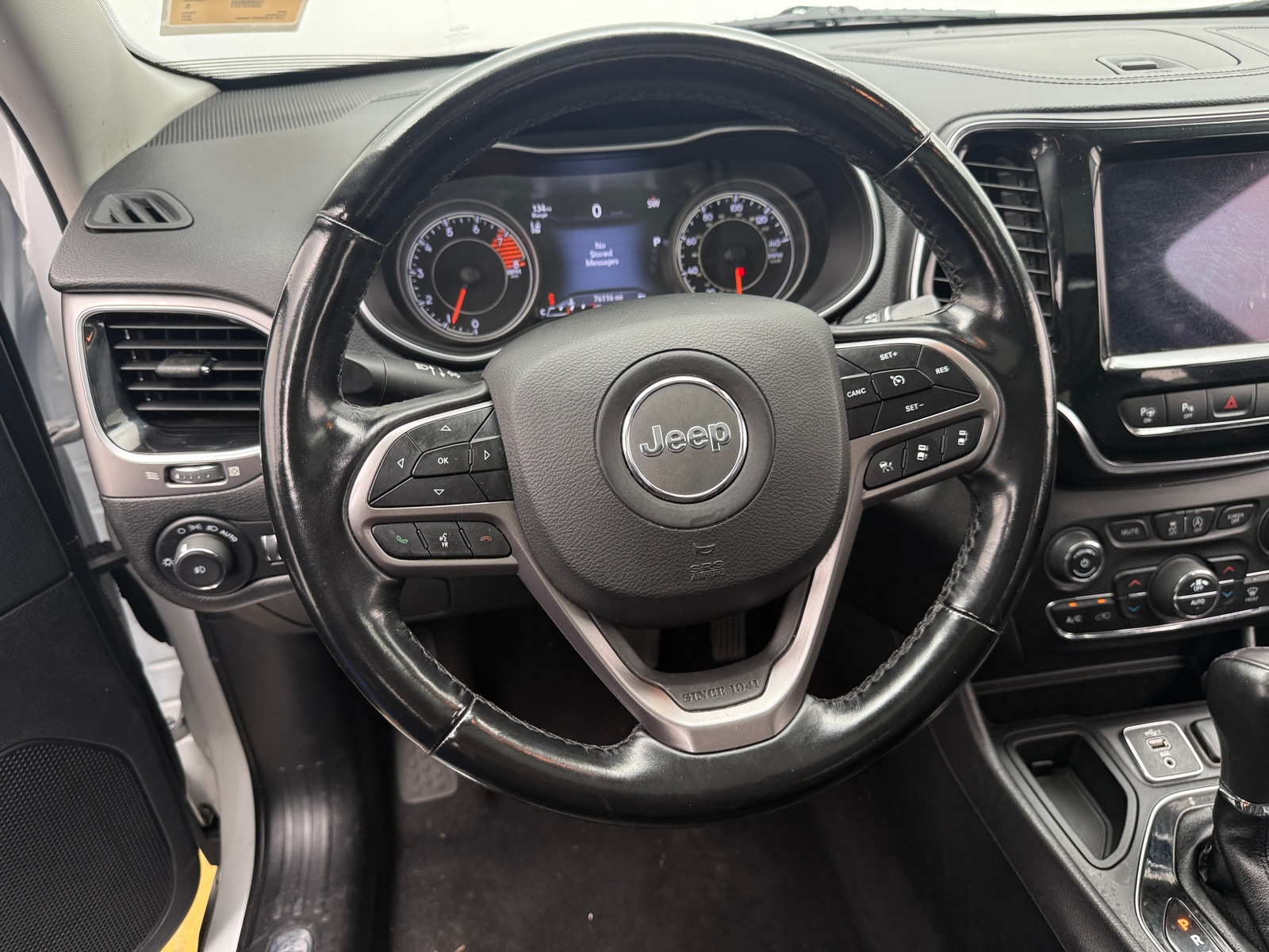 Thumbnail: 2021 Jeep Cherokee - 4