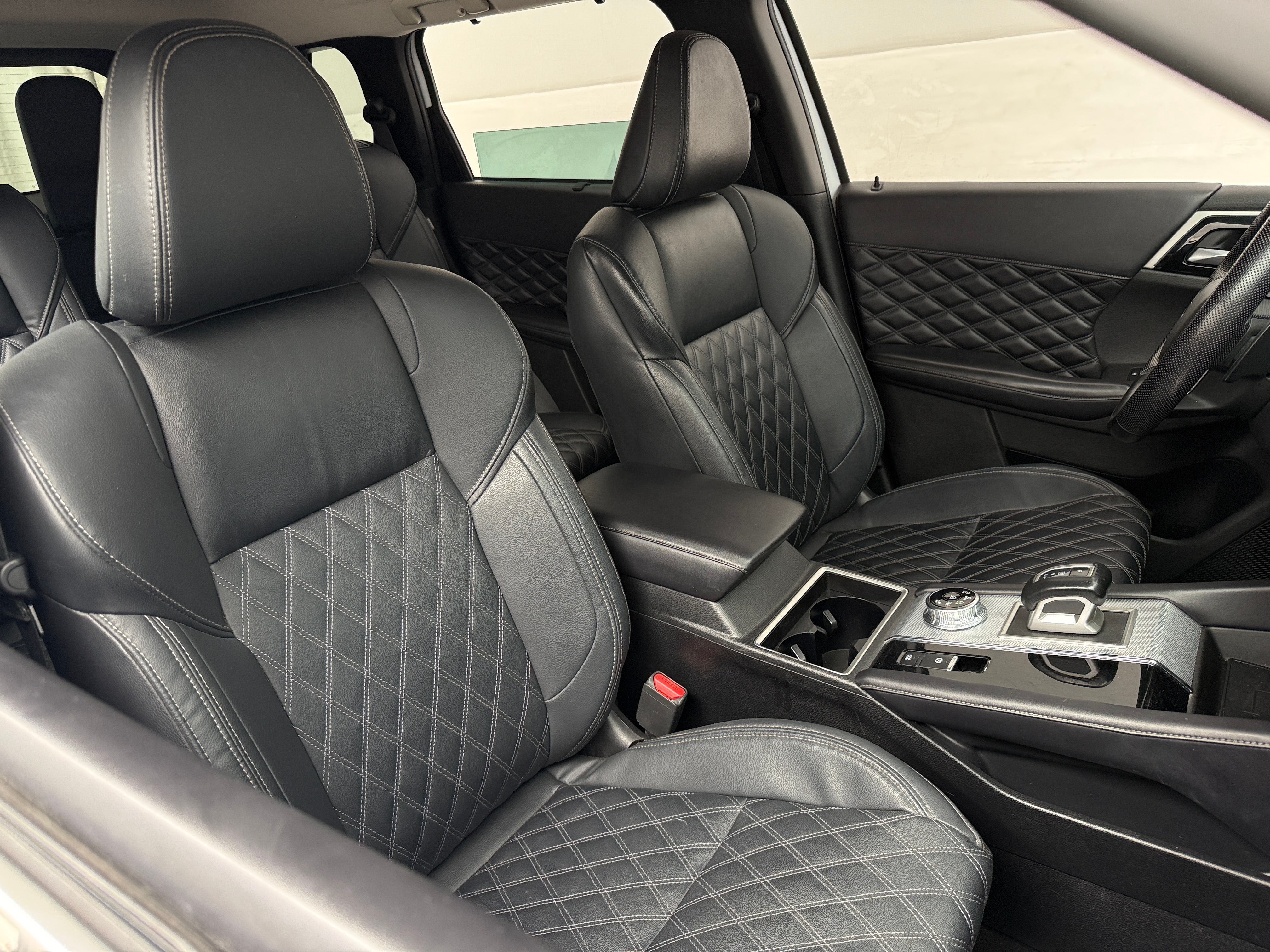 2023 Mitsubishi Outlander