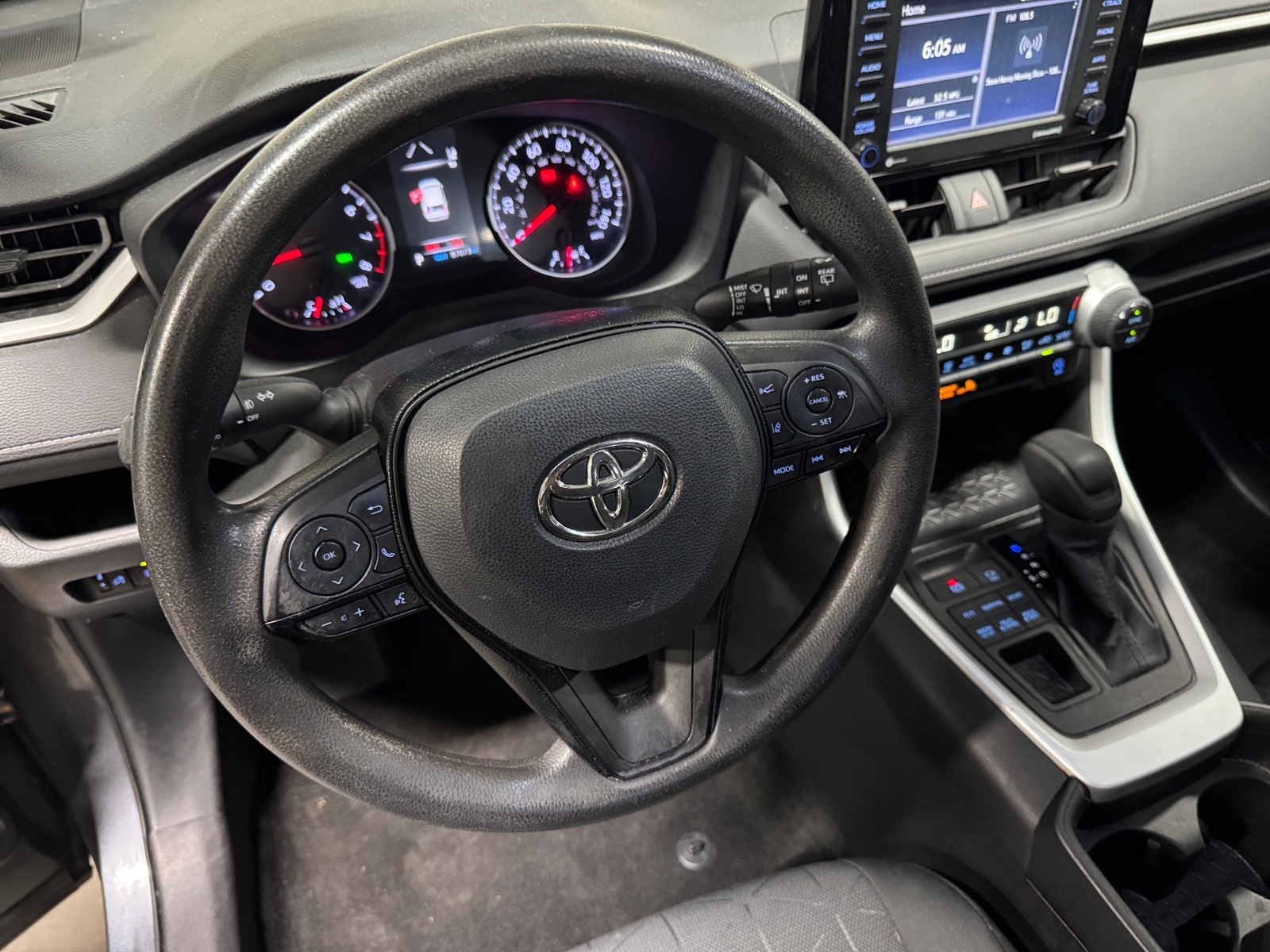 Thumbnail: 2021 Toyota RAV4 - 5