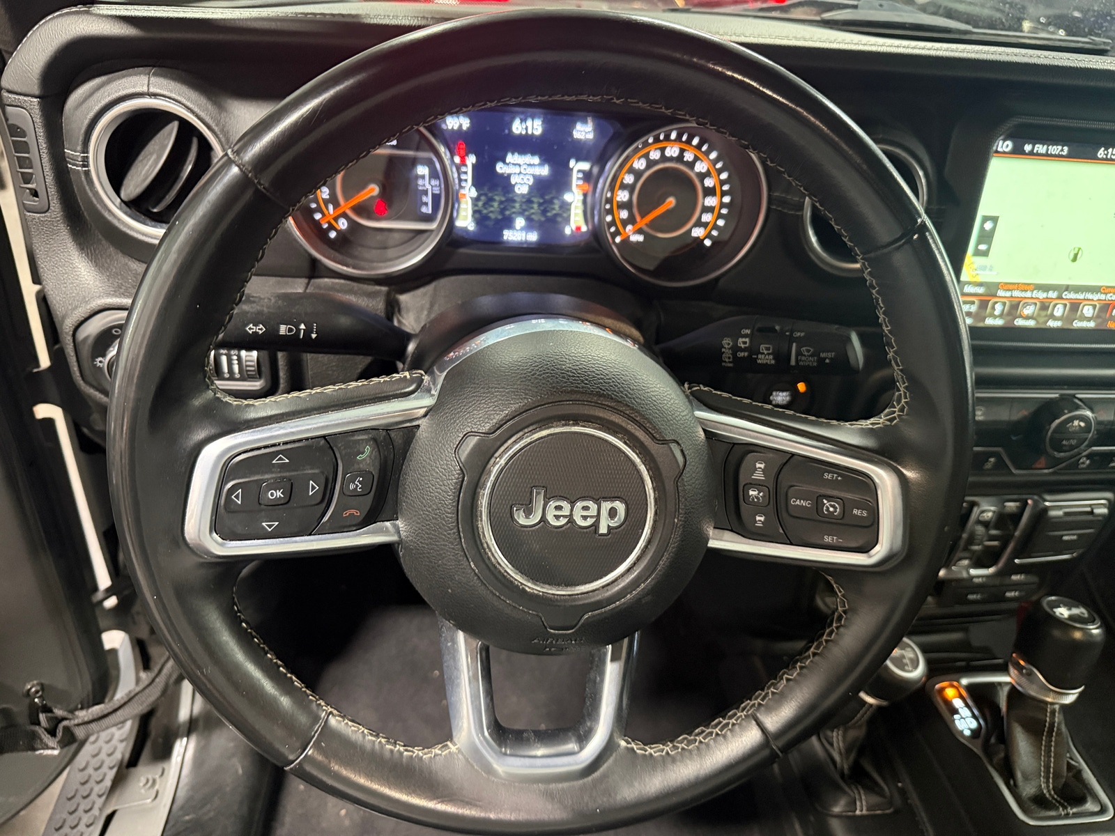 Thumbnail: 2019 Jeep Wrangler - 4