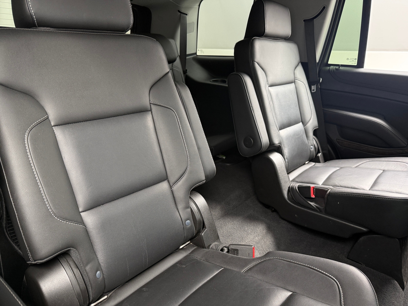 Thumbnail: 2020 Chevrolet Tahoe - 5