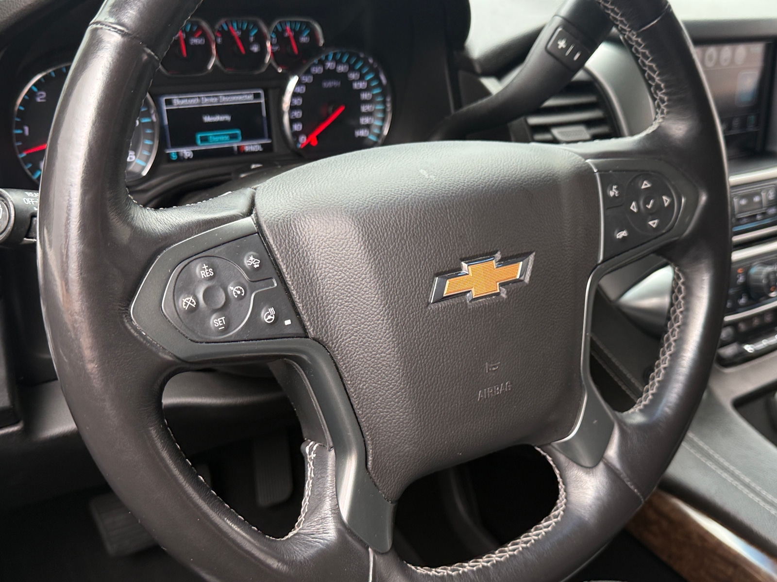 Thumbnail: 2020 Chevrolet Tahoe - 4