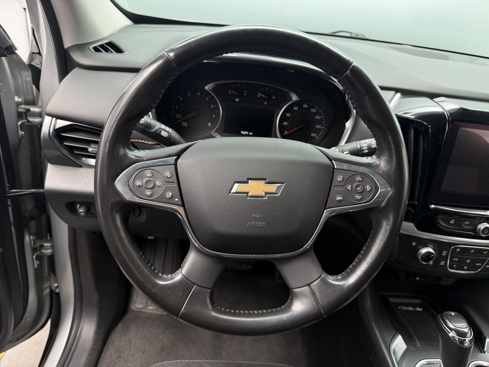 Thumbnail: 2019 Chevrolet Traverse - 4