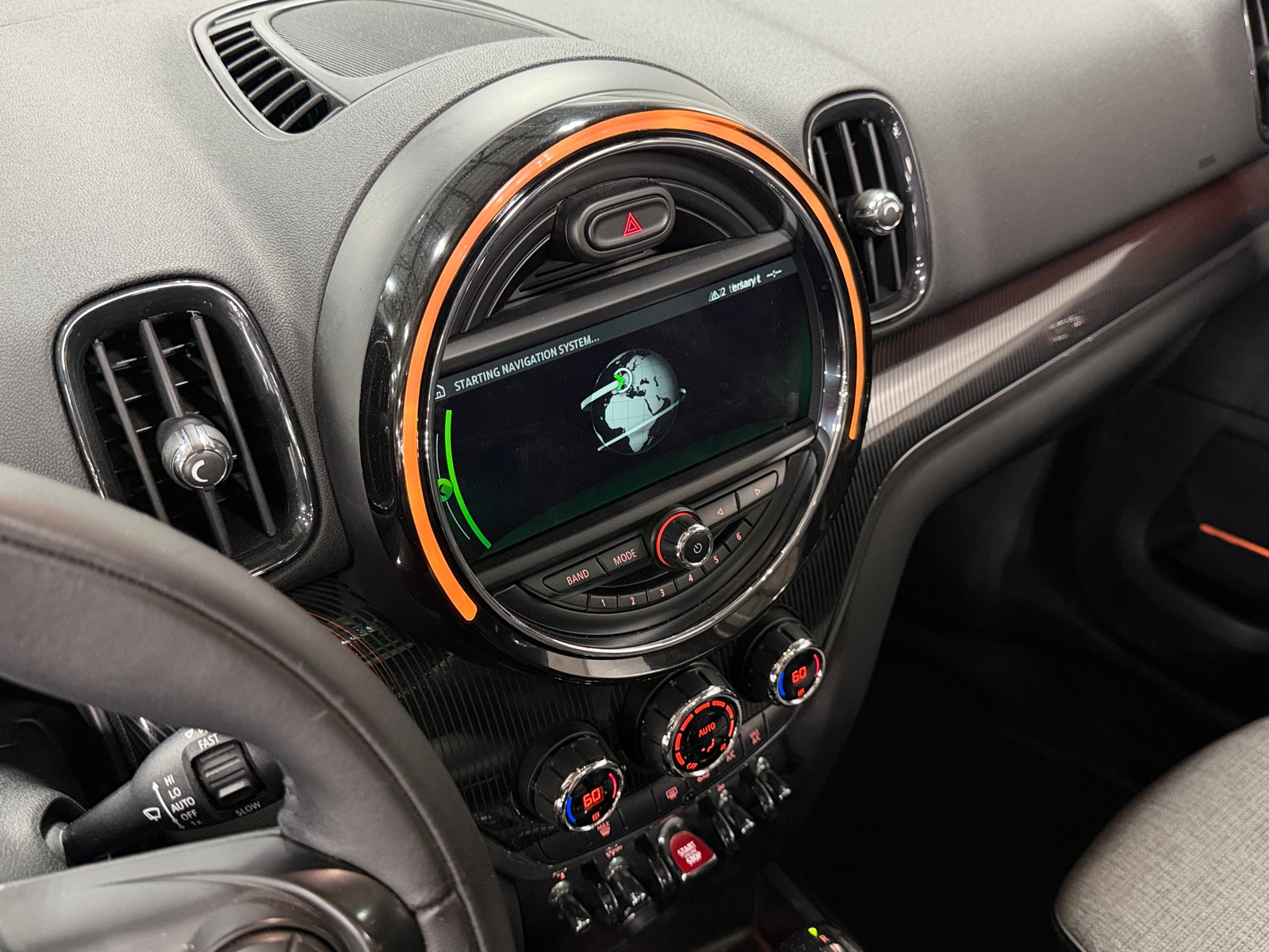 Thumbnail: 2017 MINI Cooper Countryman - 3