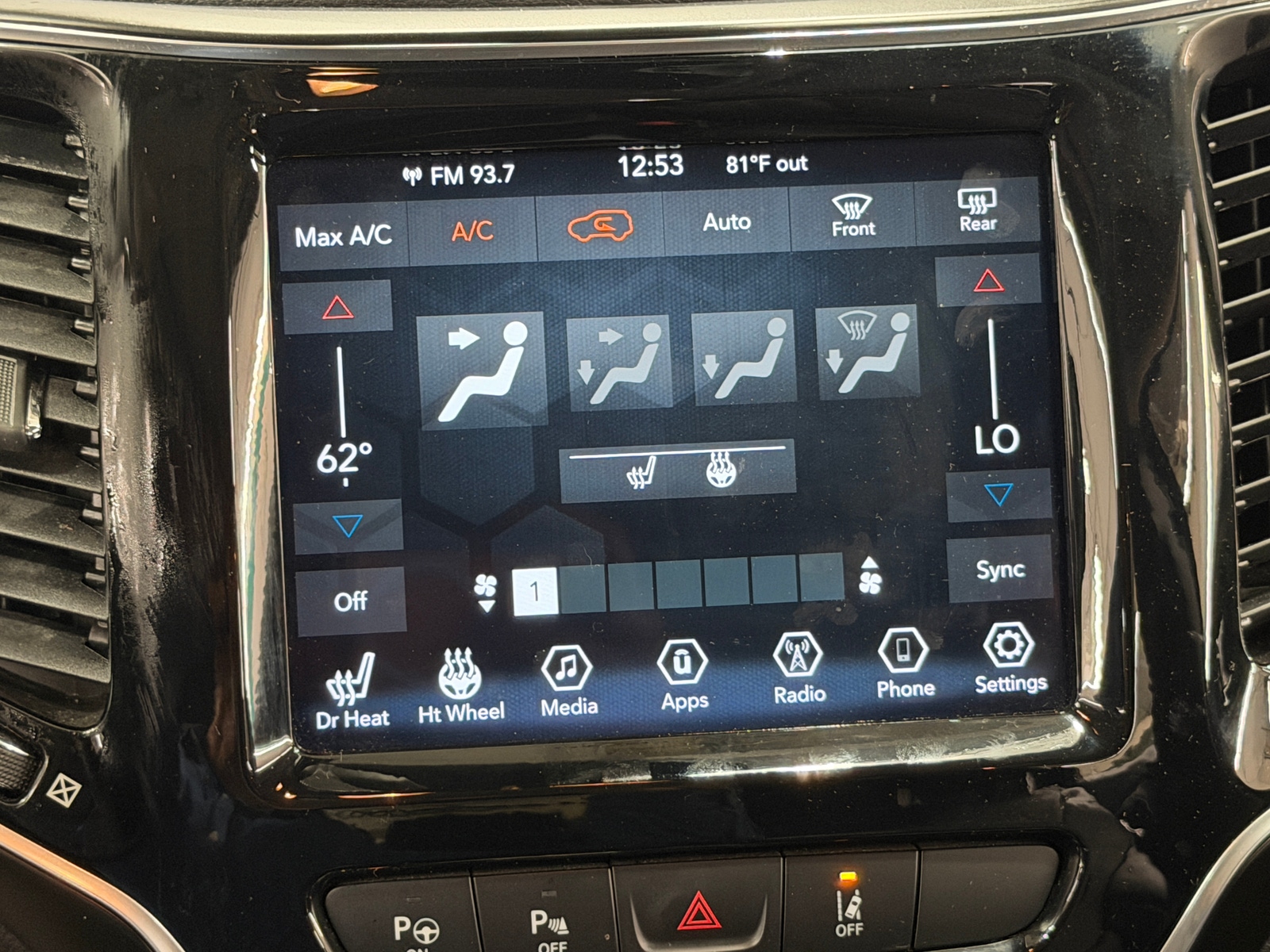 Thumbnail: 2021 Jeep Cherokee - 3