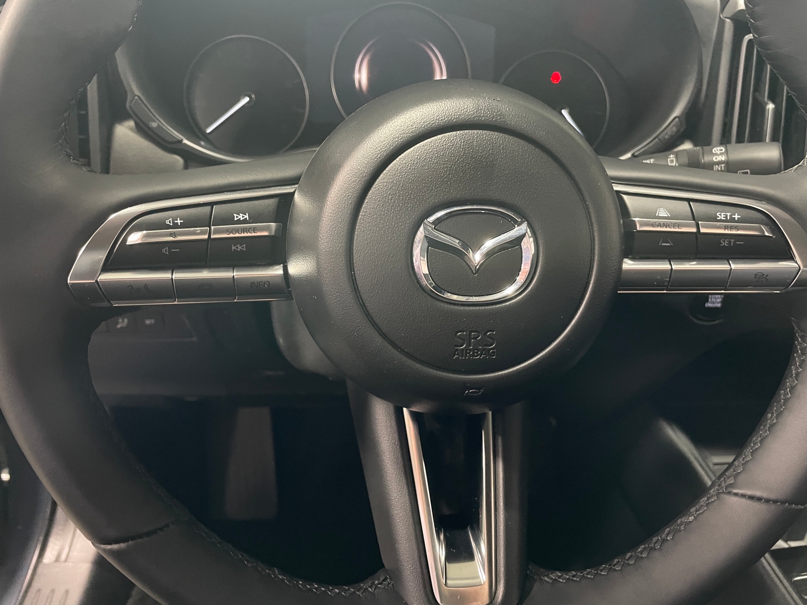 Thumbnail: 2026 Mazda CX-50 - 4